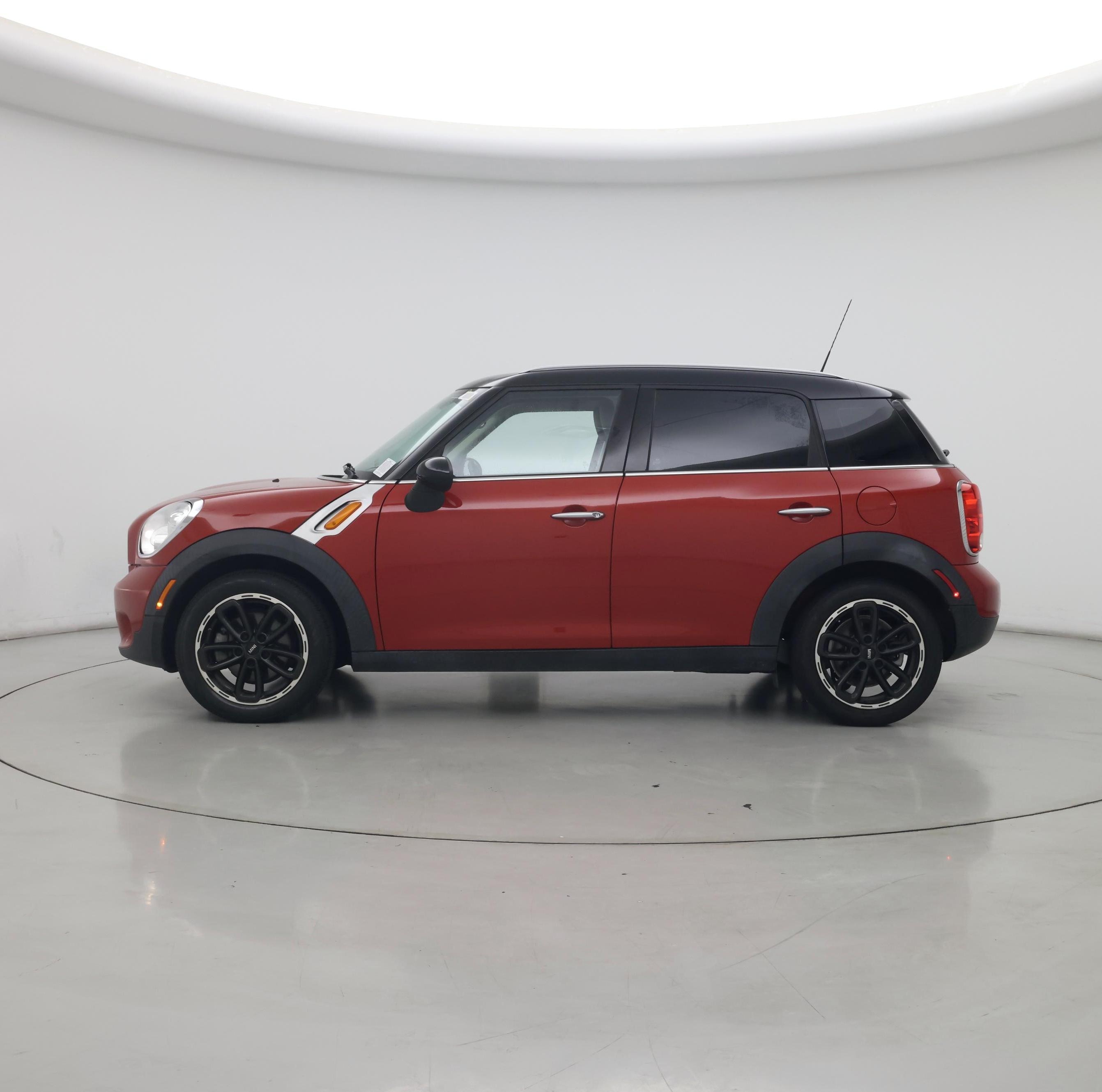 Thumbnail: 2016 MINI Cooper Countryman - 3