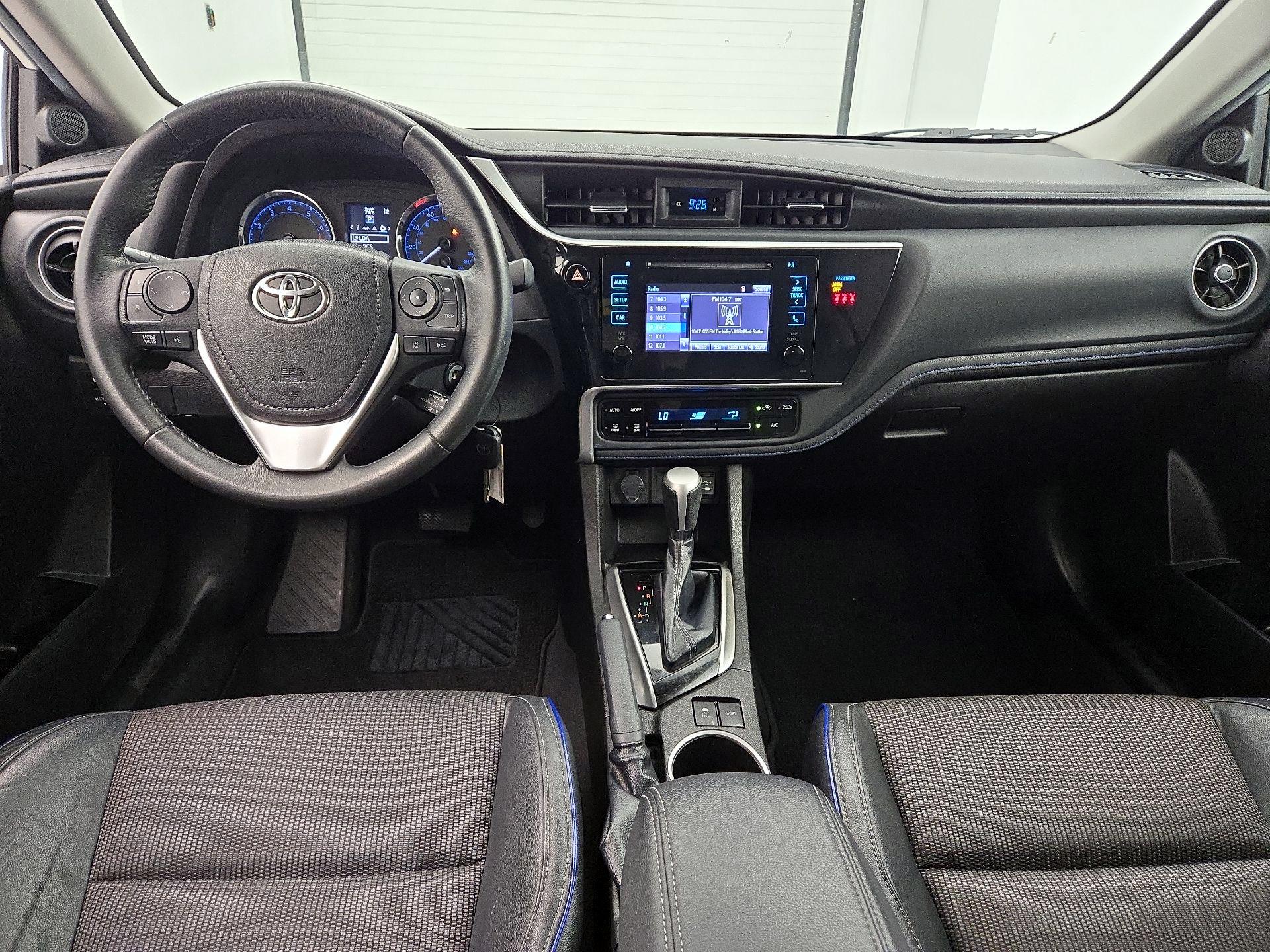 Thumbnail: 2018 Toyota Corolla - 9