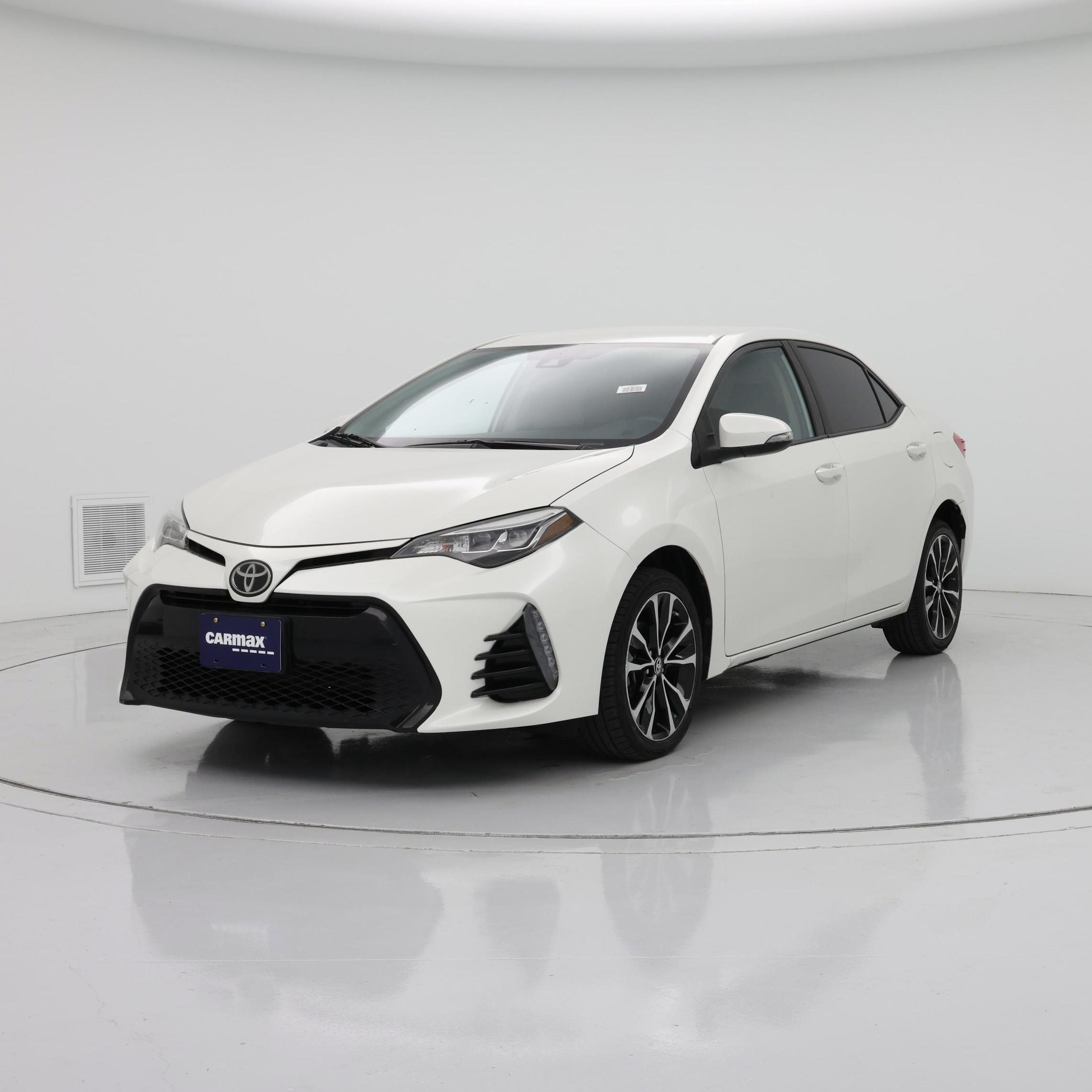 Thumbnail: 2018 Toyota Corolla - 4