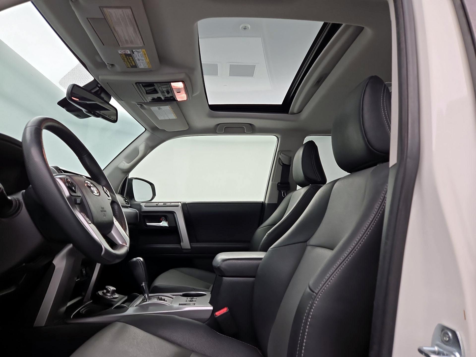 Thumbnail: 2020 Toyota 4Runner - 20