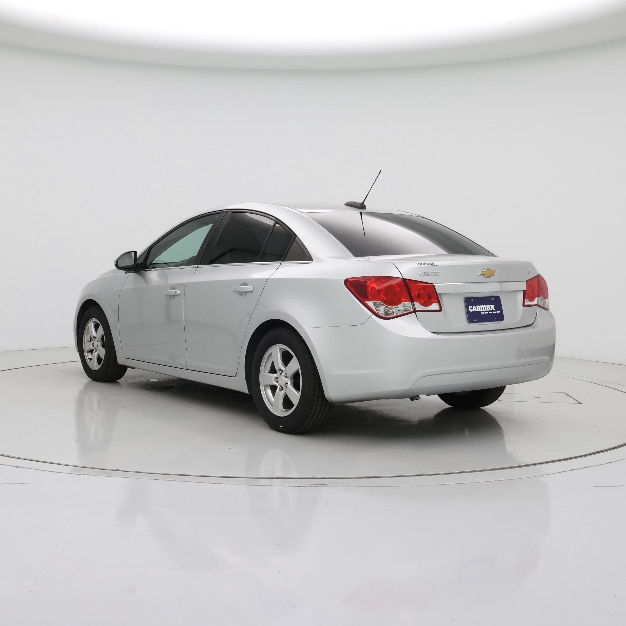 Thumbnail: 2015 Chevrolet Cruze - 2