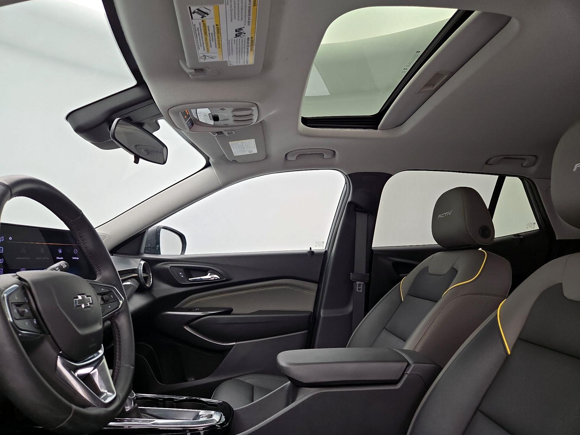 Thumbnail: 2024 Chevrolet Trax - 19