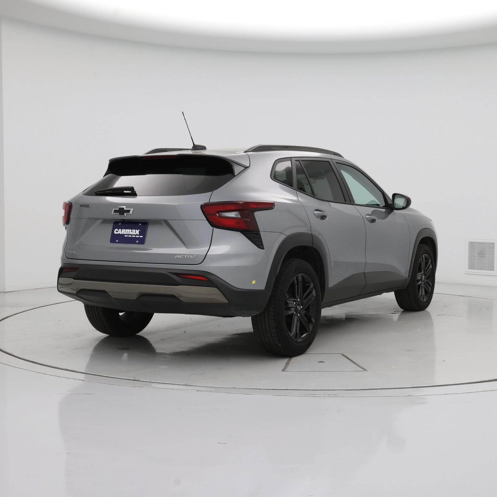 Thumbnail: 2024 Chevrolet Trax - 8