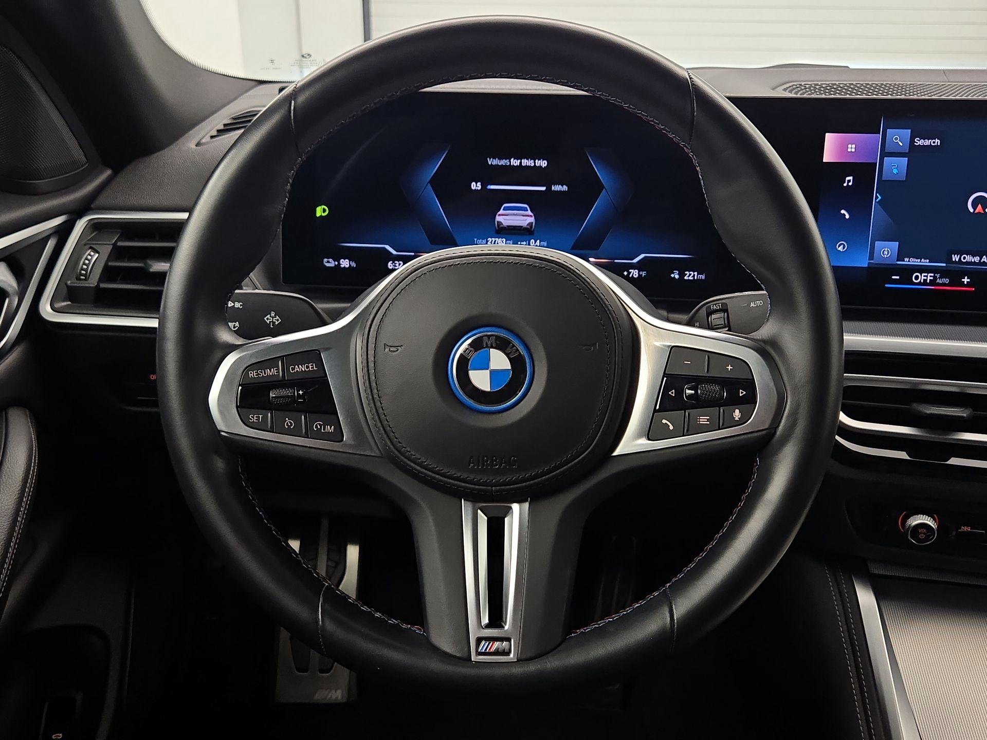 Thumbnail: 2023 BMW i4 - 10