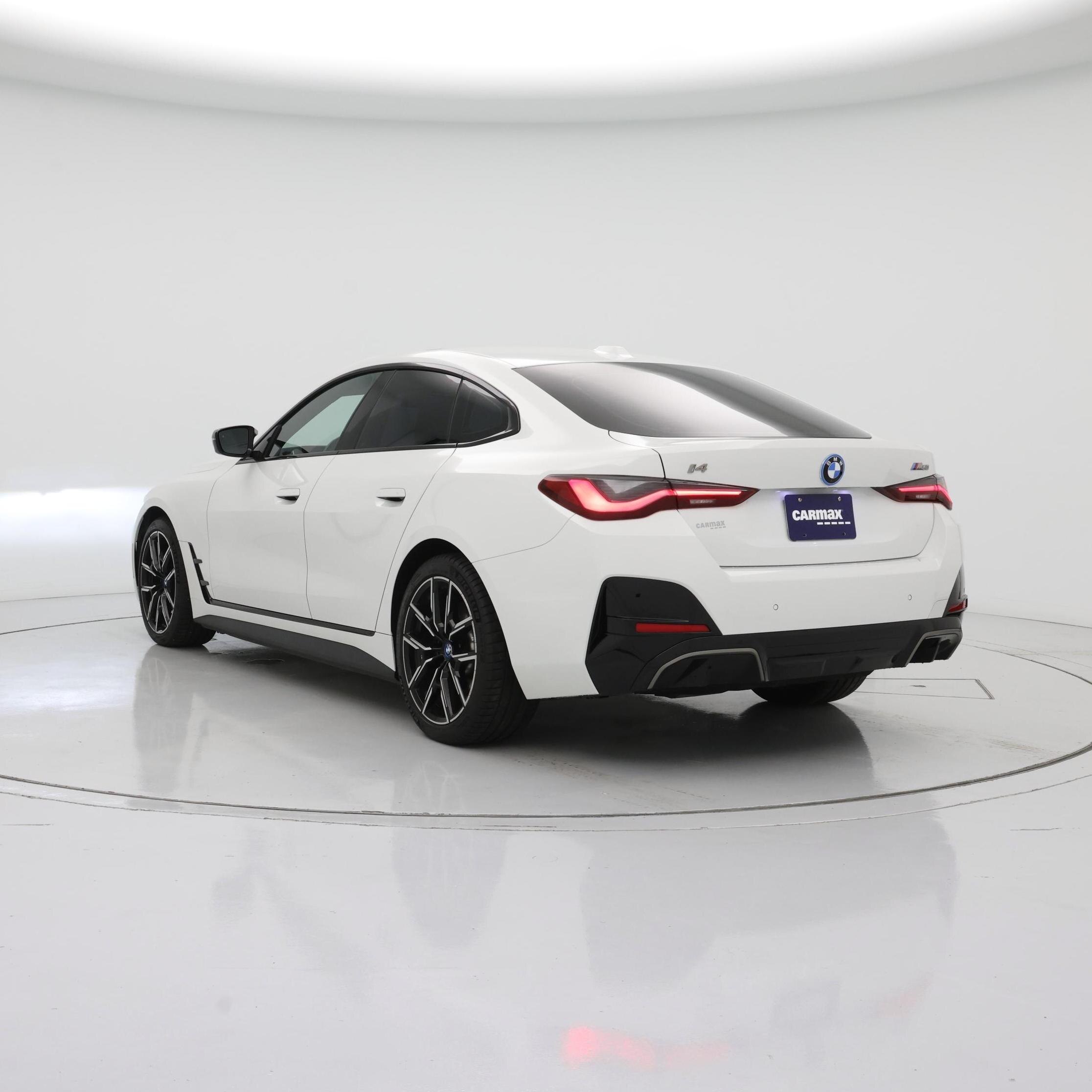 Thumbnail: 2023 BMW i4 - 2