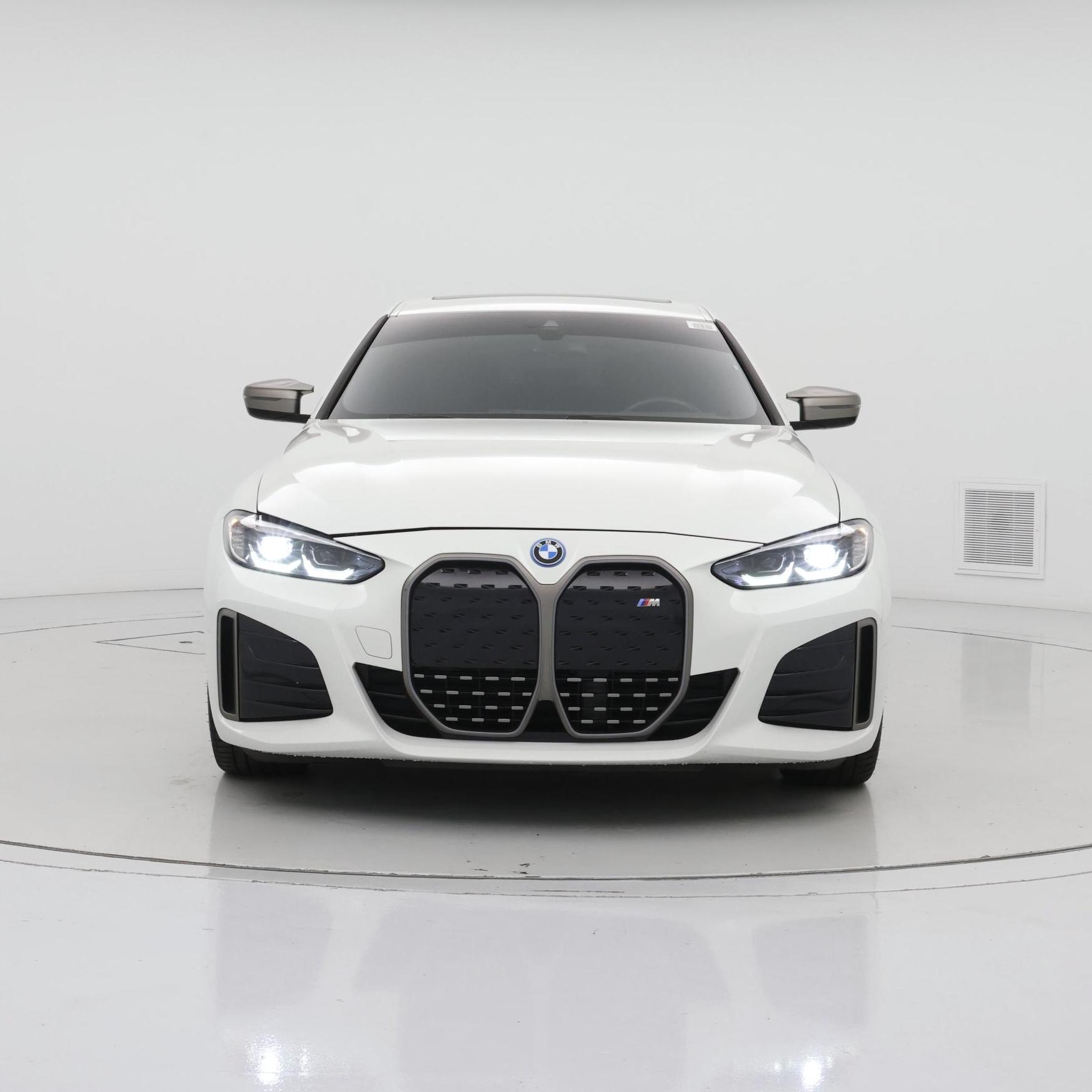 Thumbnail: 2023 BMW i4 - 5