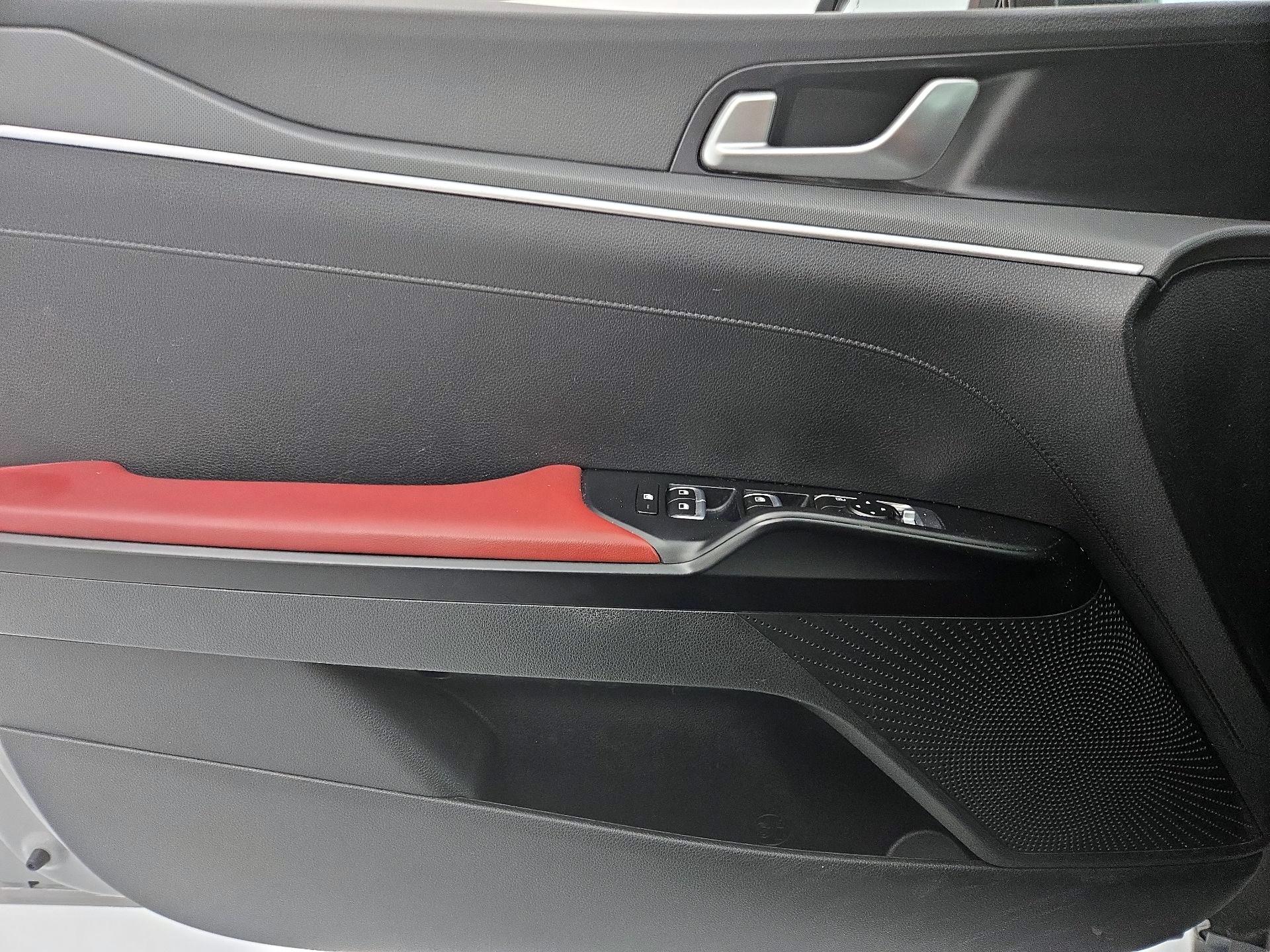 Thumbnail: 2022 Kia K5 - 12