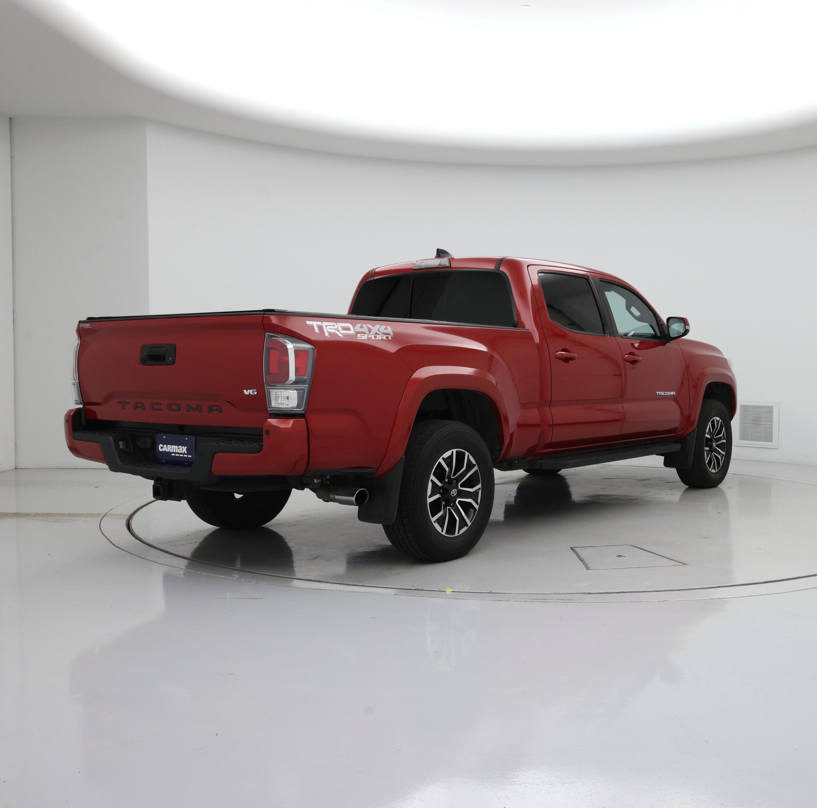 Thumbnail: 2021 Toyota Tacoma - 8