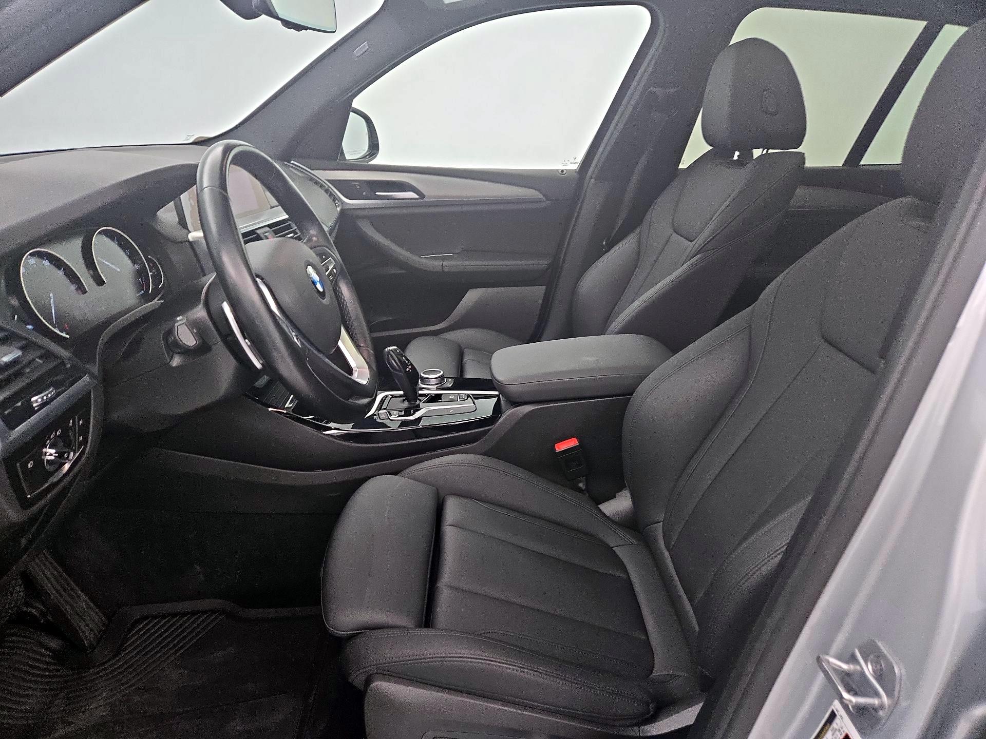 Thumbnail: 2021 BMW X3 - 11