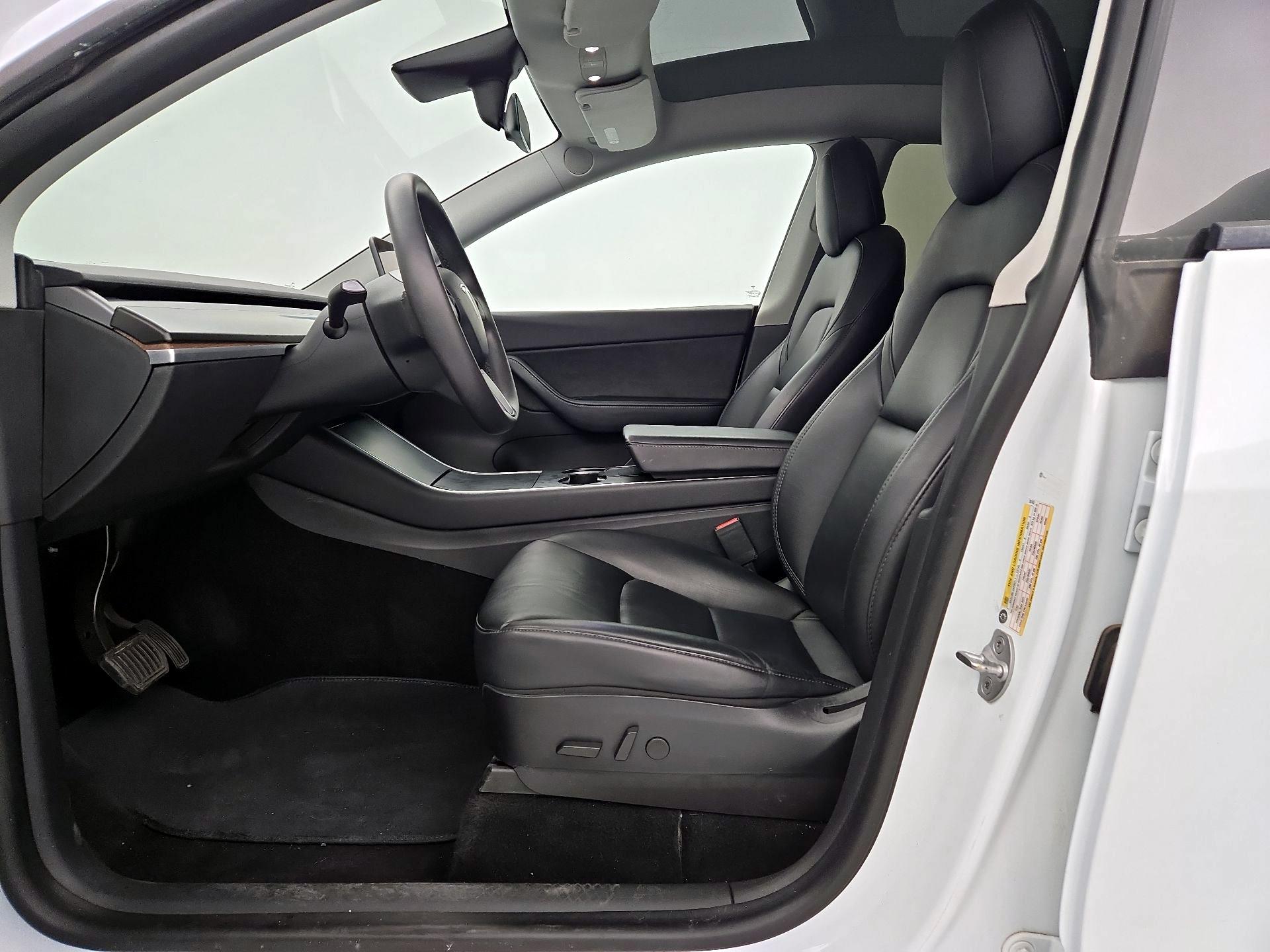 Thumbnail: 2020 Tesla Model Y - 11