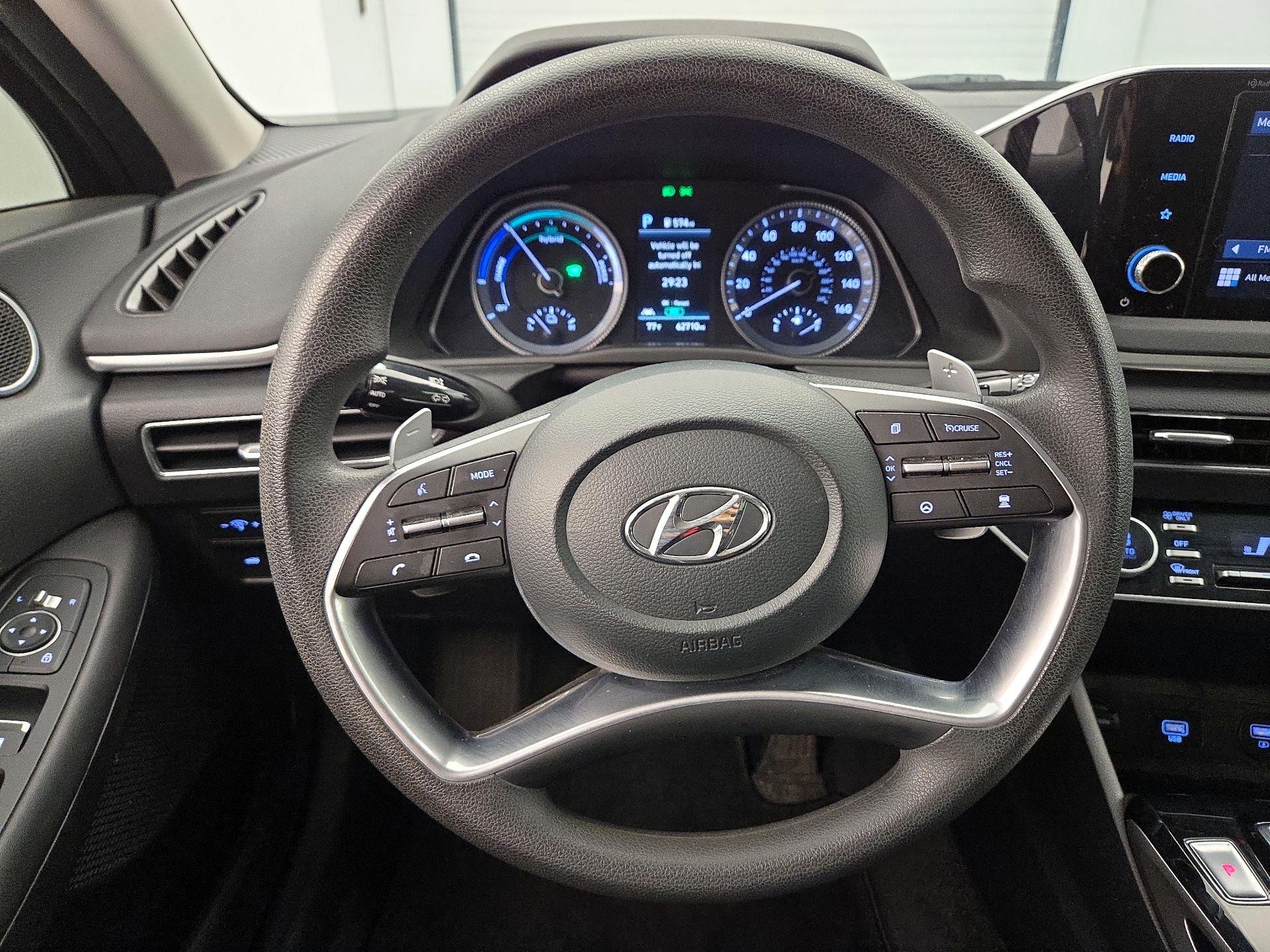 Thumbnail: 2023 Hyundai Sonata - 10