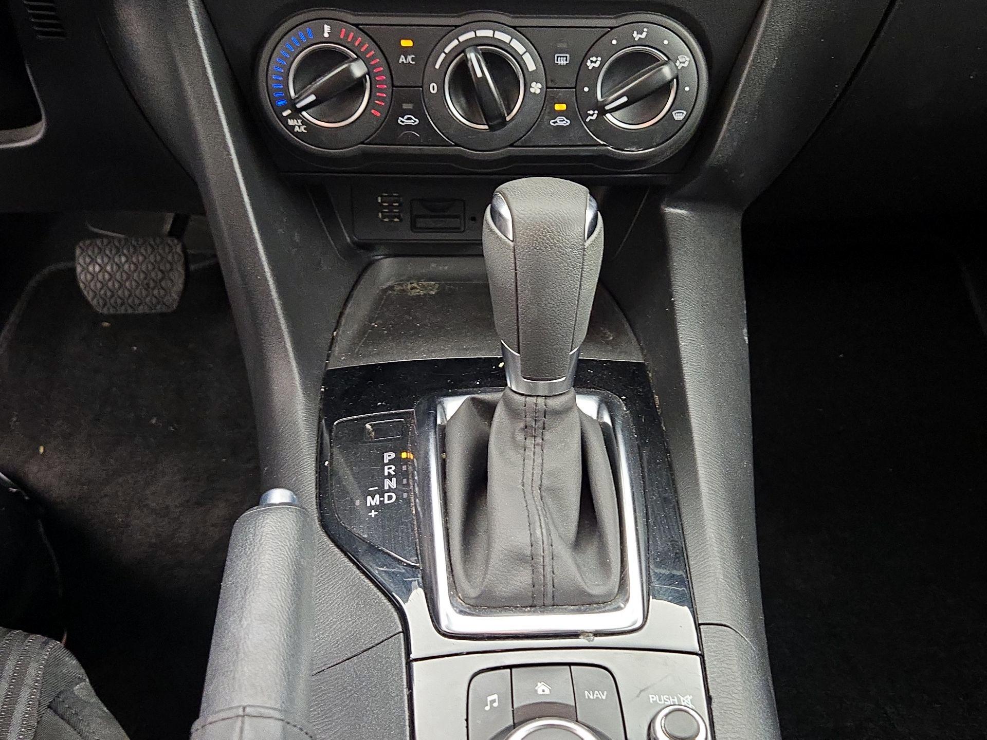 Thumbnail: 2016 Mazda Mazda3 - 17