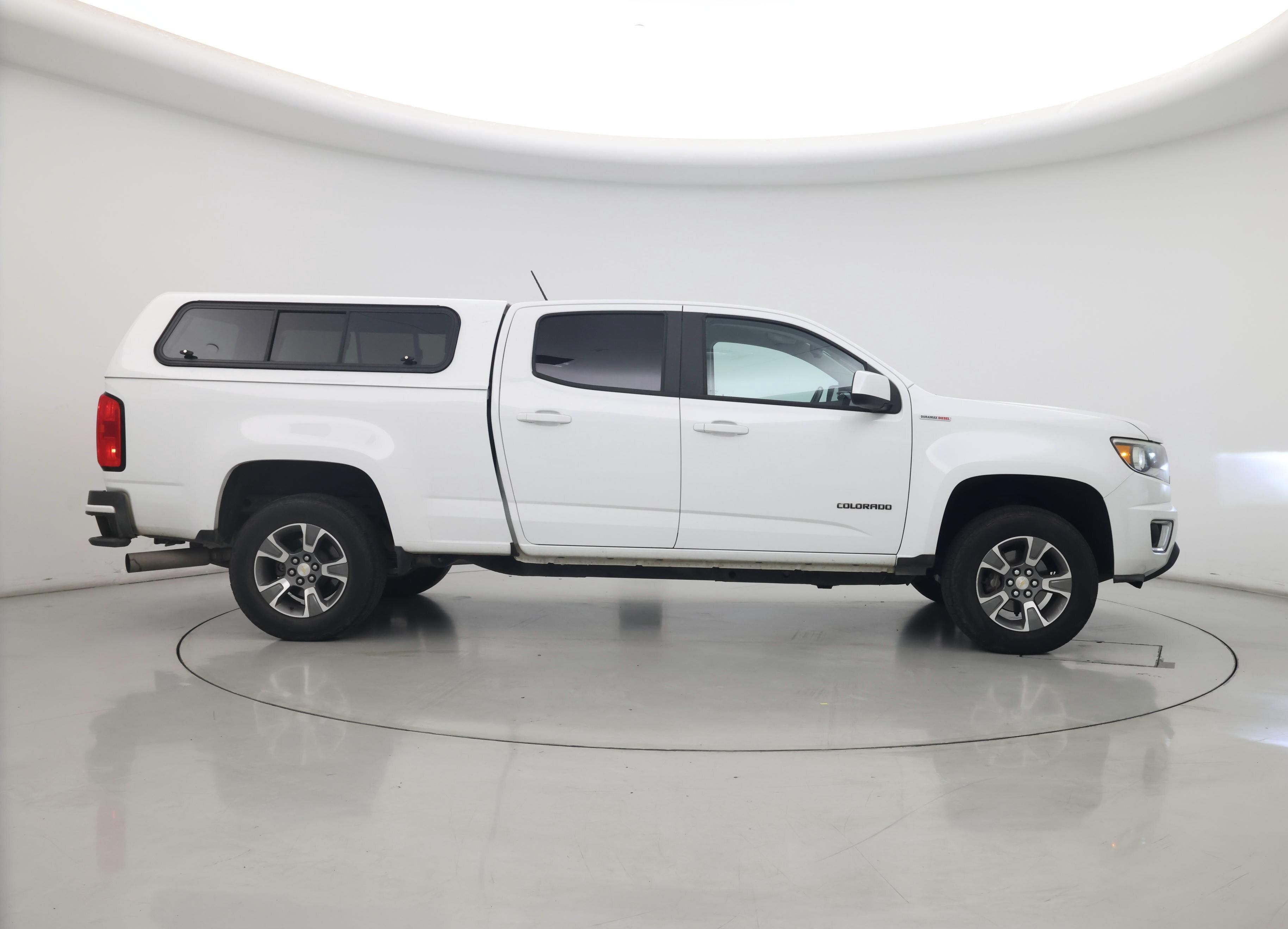Thumbnail: 2017 Chevrolet Colorado - 7