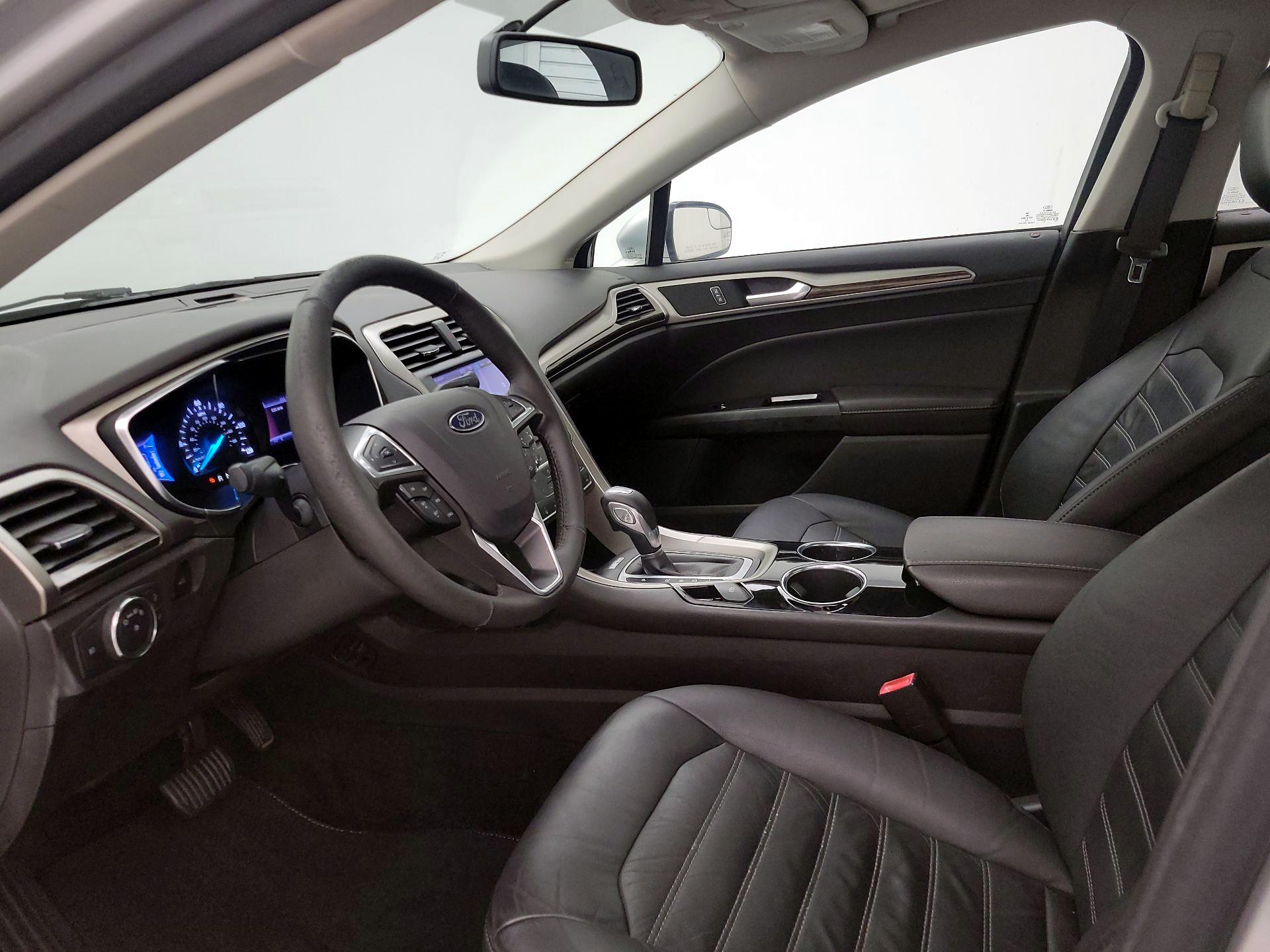 Thumbnail: 2013 Ford Fusion - 11