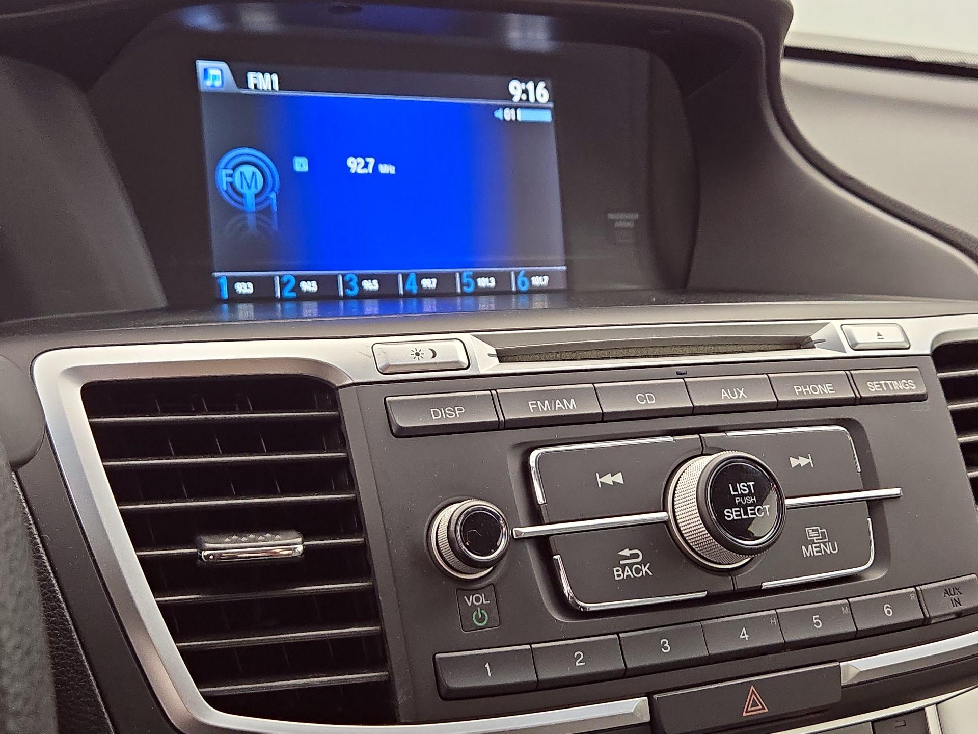 Thumbnail: 2015 Honda Accord - 15