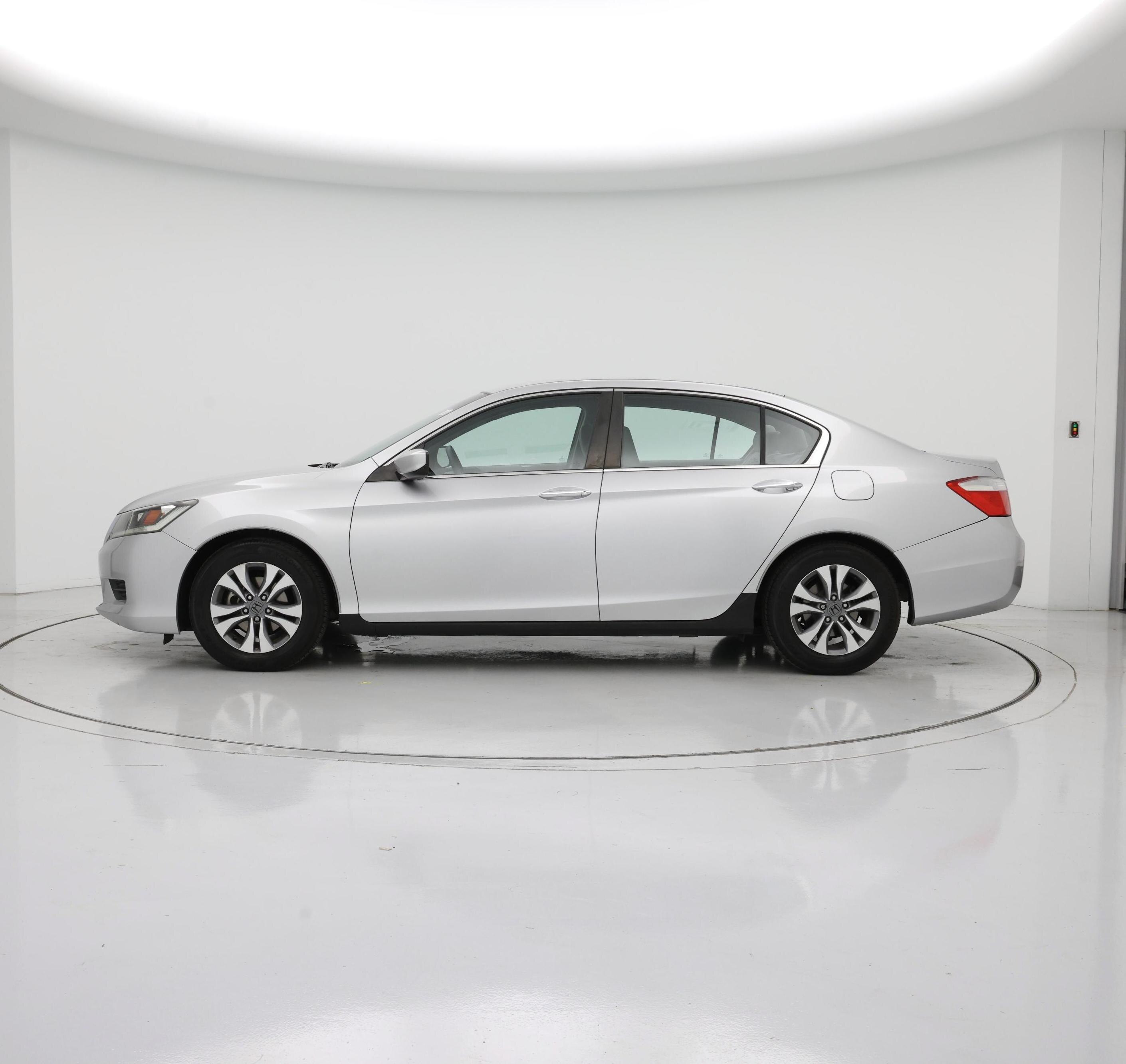 Thumbnail: 2015 Honda Accord - 3