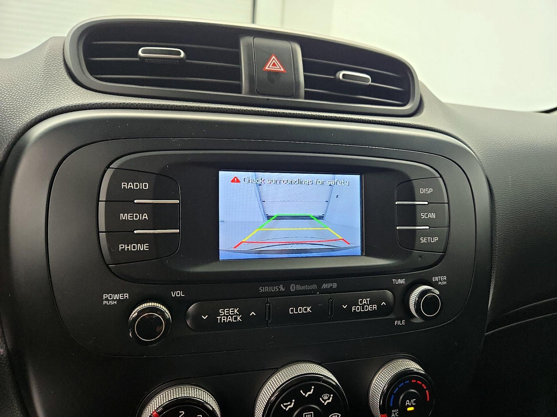 Thumbnail: 2016 Kia Soul - 14