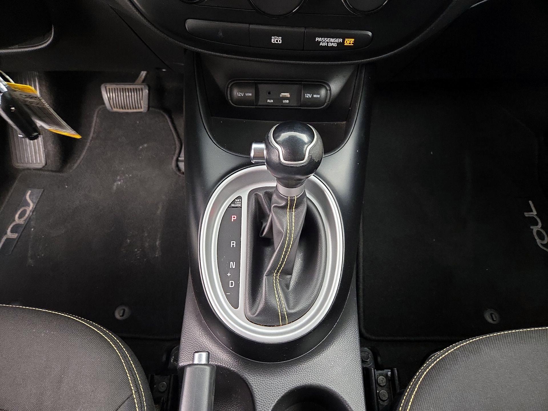Thumbnail: 2016 Kia Soul - 17