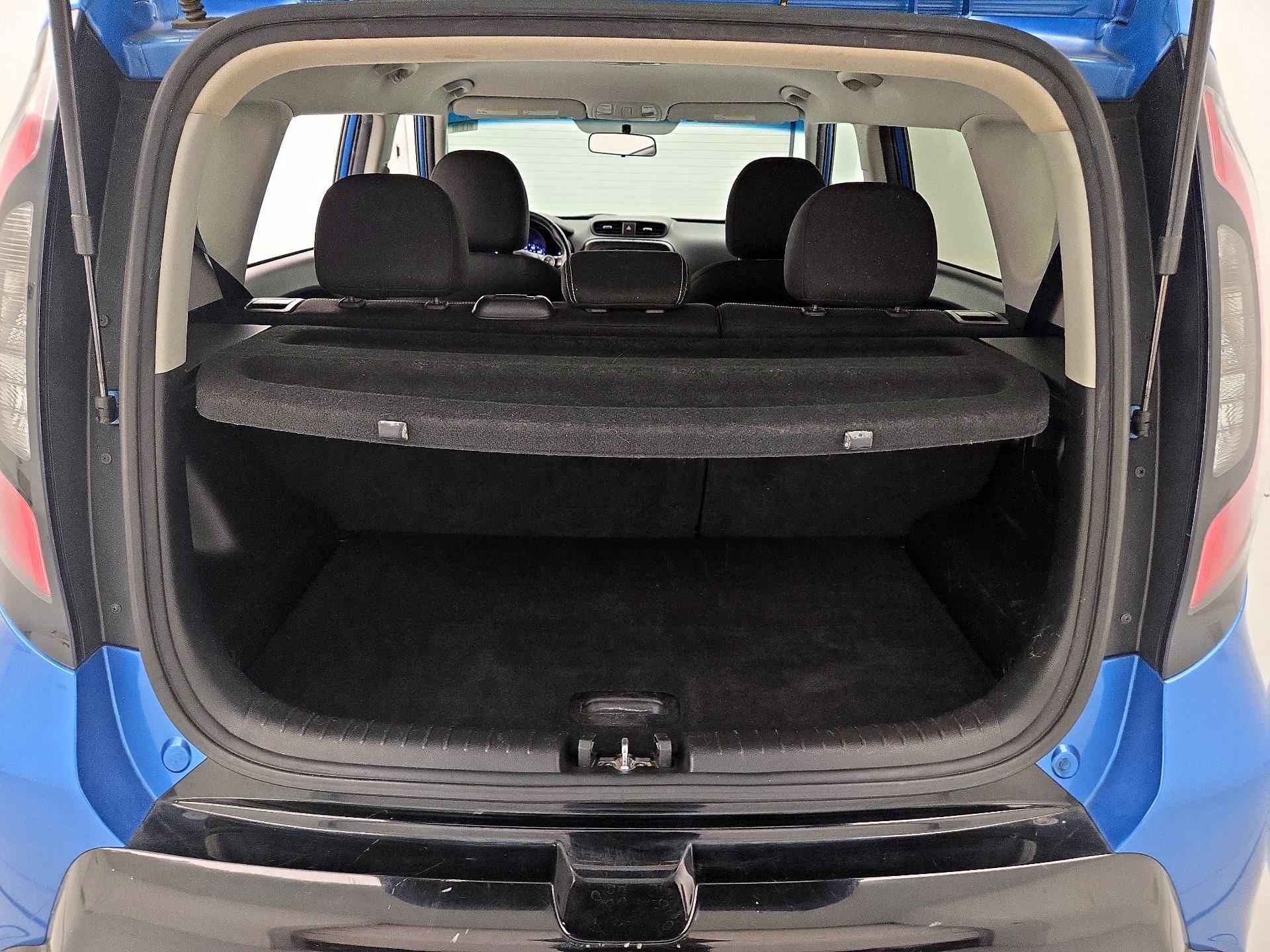 Thumbnail: 2016 Kia Soul - 20