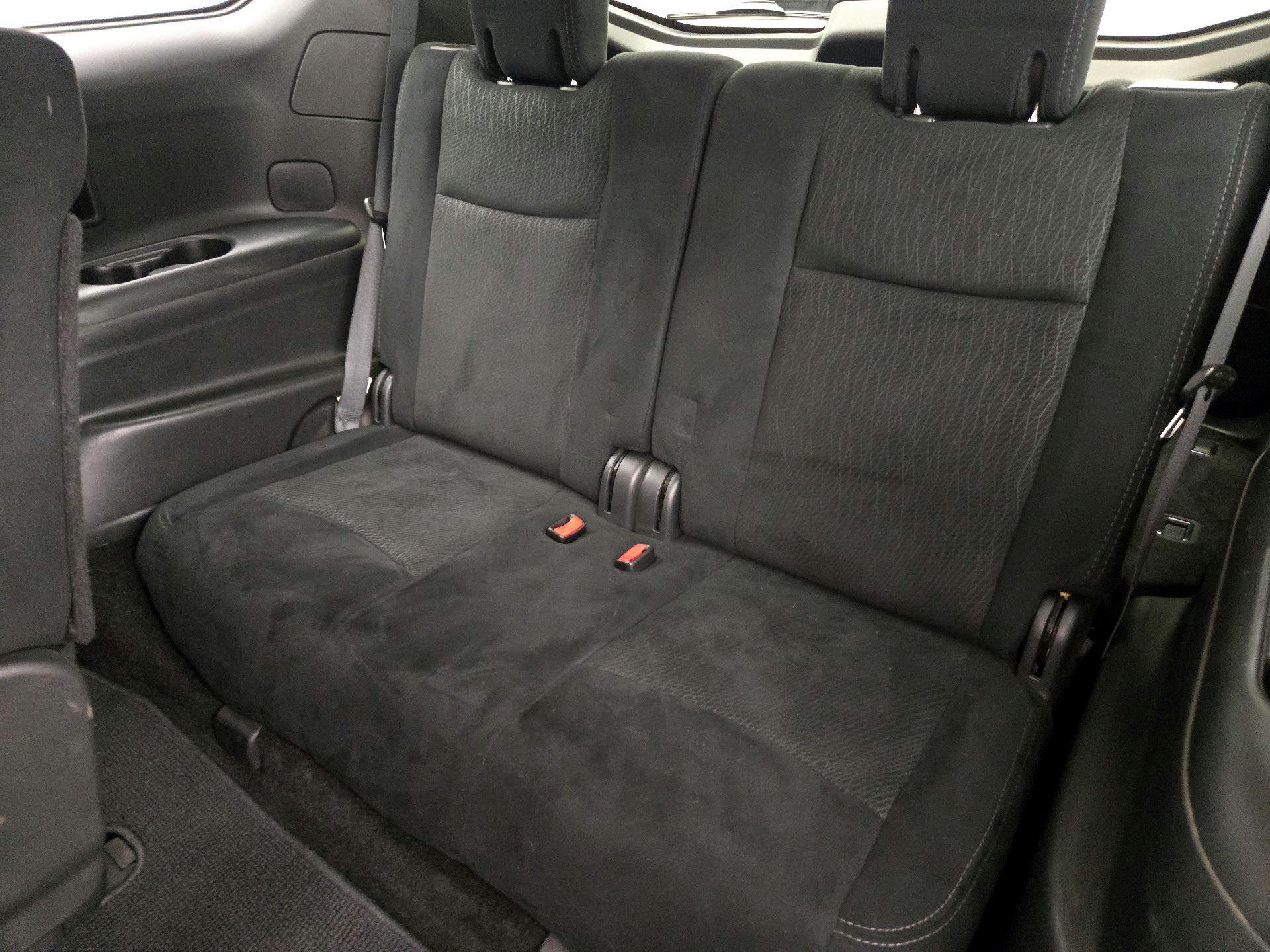 Thumbnail: 2015 Nissan Pathfinder - 20