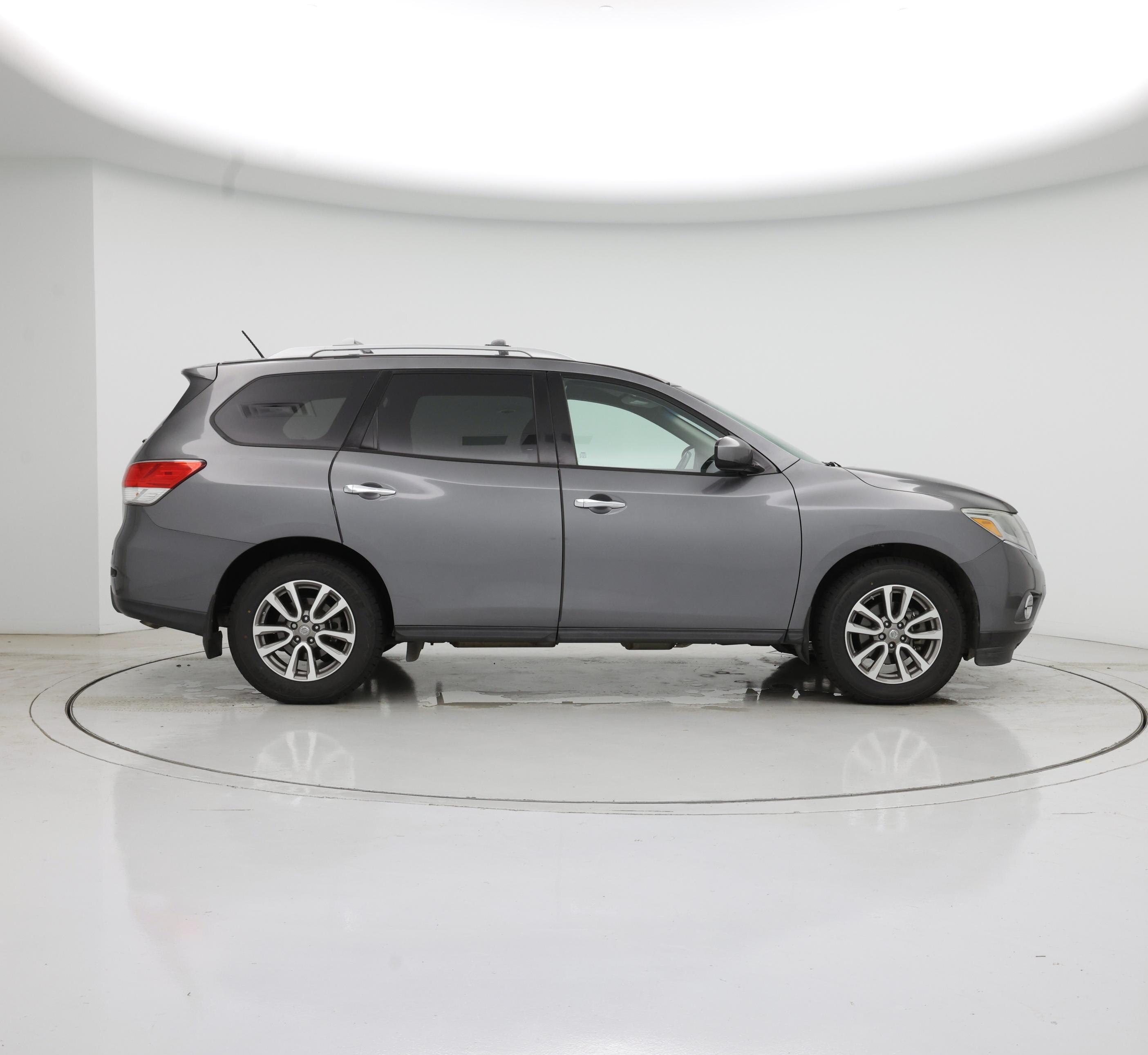 Thumbnail: 2015 Nissan Pathfinder - 7