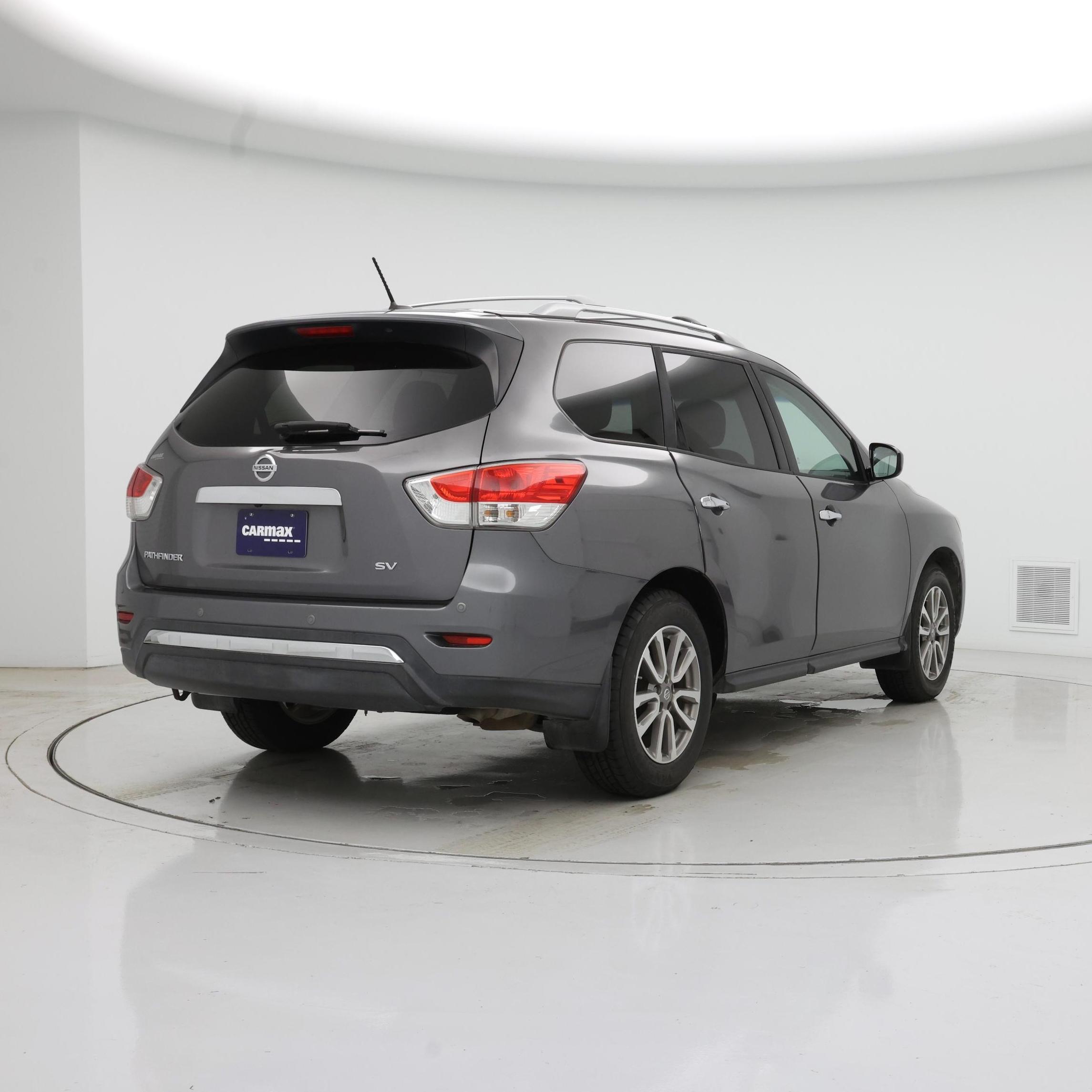 Thumbnail: 2015 Nissan Pathfinder - 8