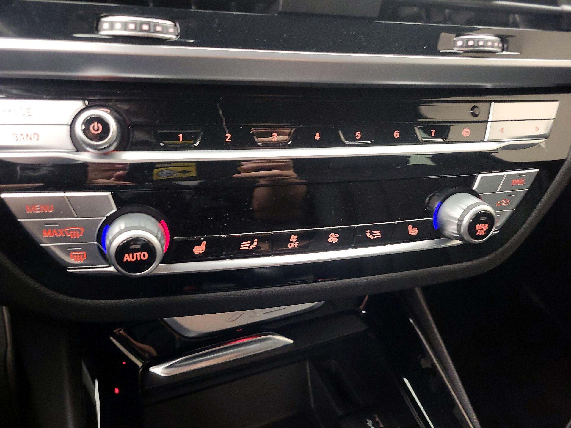 Thumbnail: 2021 BMW X3 - 17