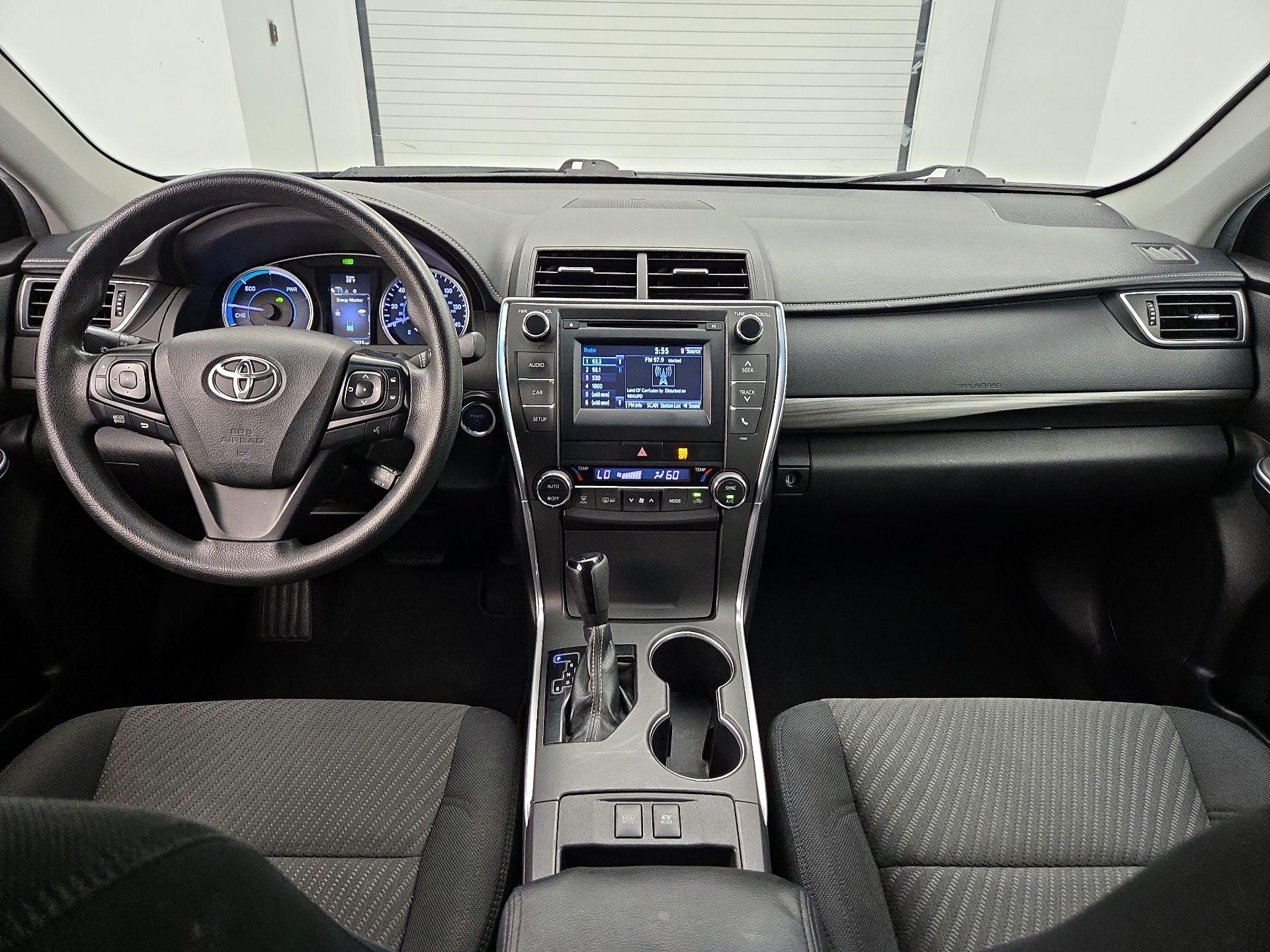 Thumbnail: 2015 Toyota Camry - 9