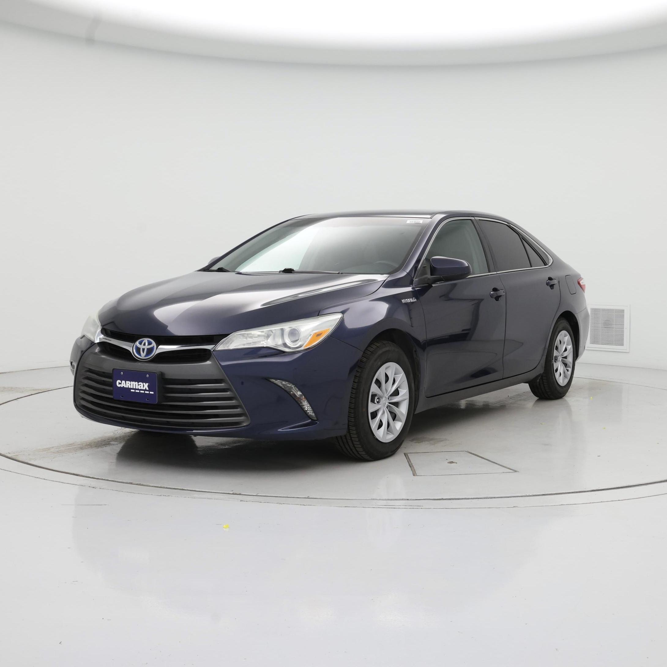 Thumbnail: 2015 Toyota Camry - 4