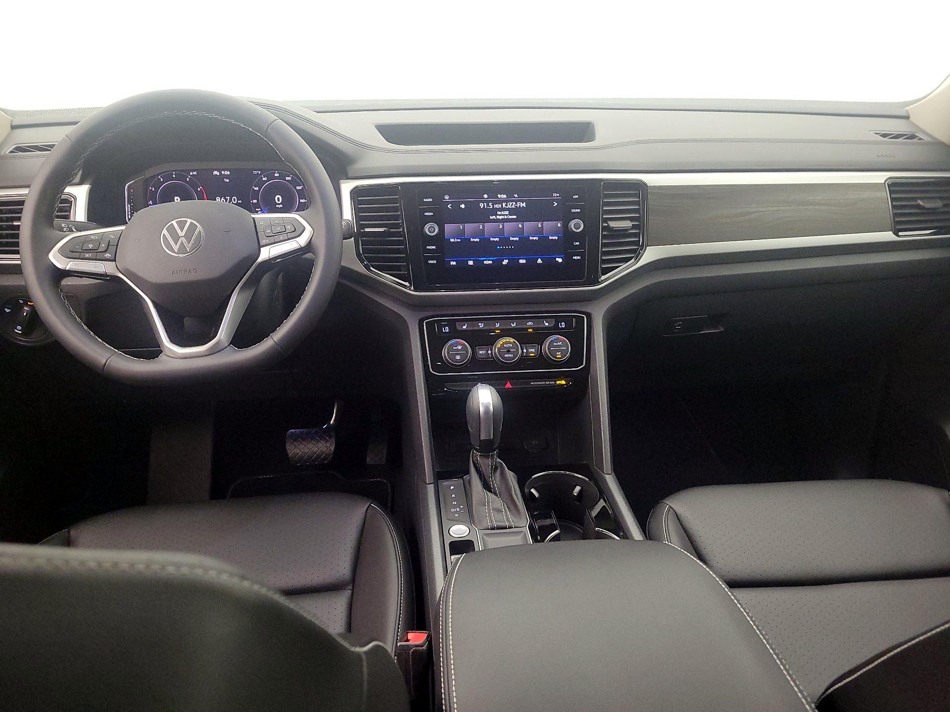 Thumbnail: 2023 Volkswagen Atlas - 9
