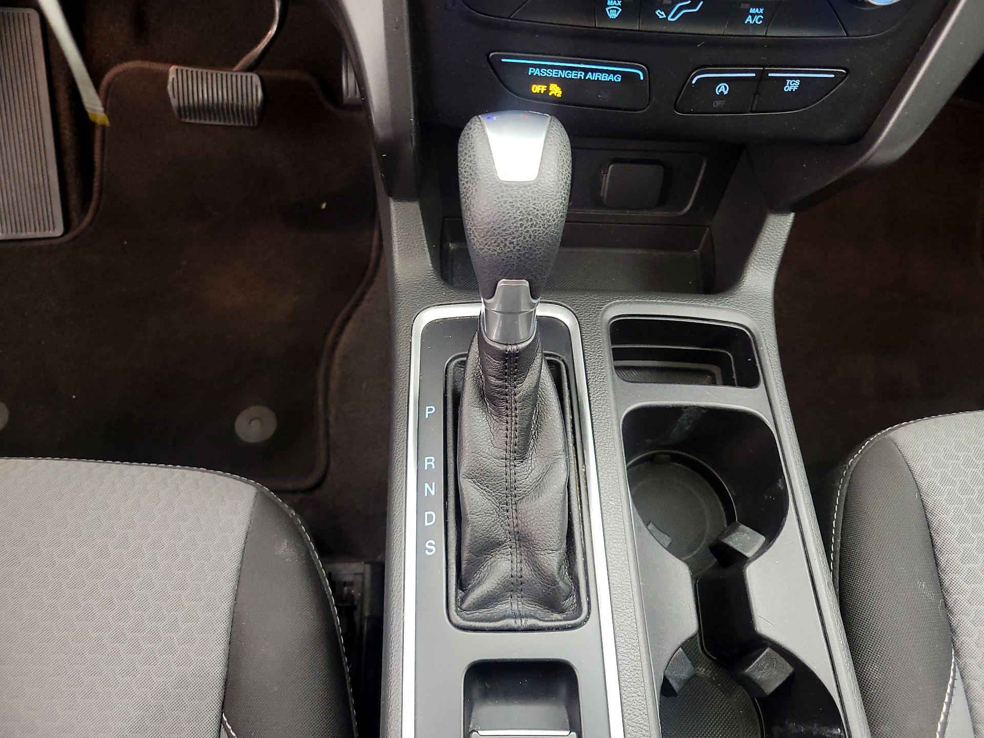 Thumbnail: 2017 Ford Escape - 17