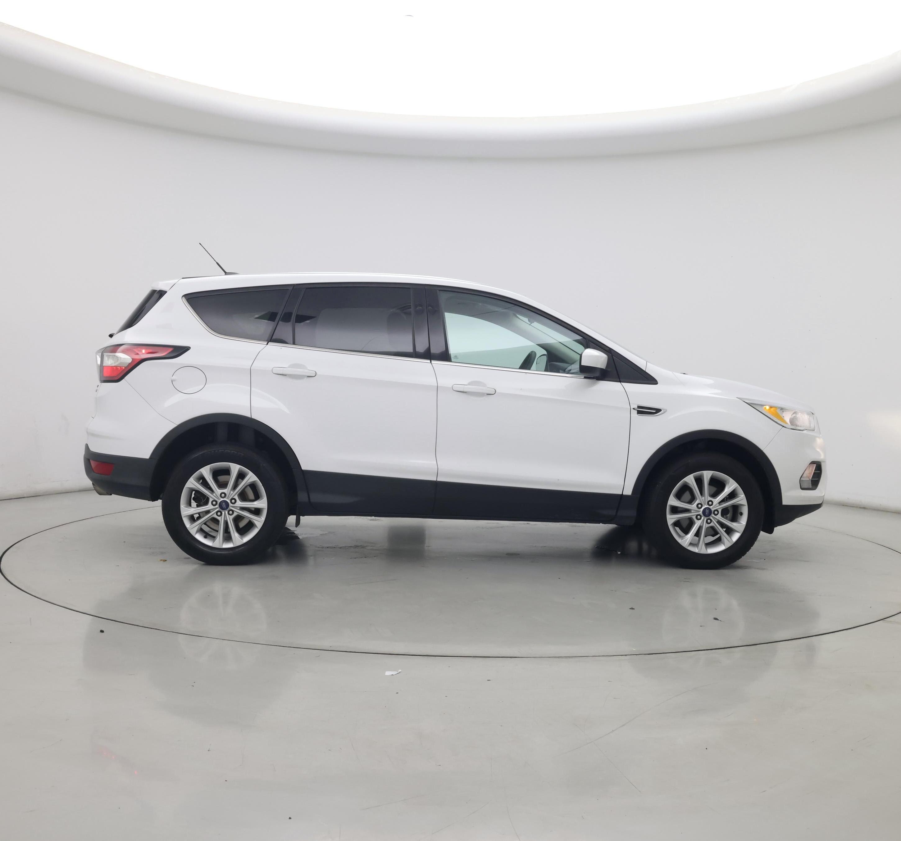 Thumbnail: 2017 Ford Escape - 7