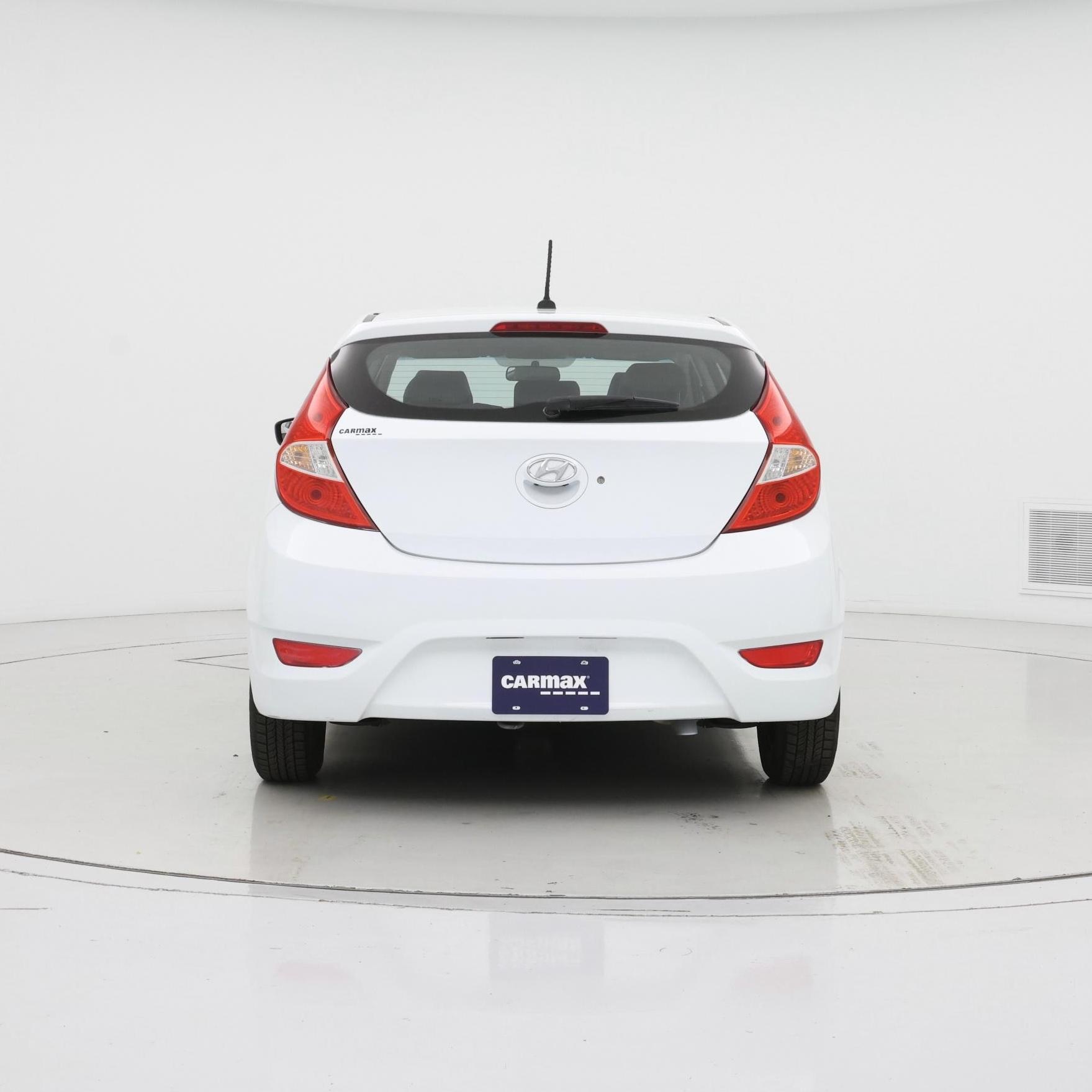 Thumbnail: 2016 Hyundai Accent - 6