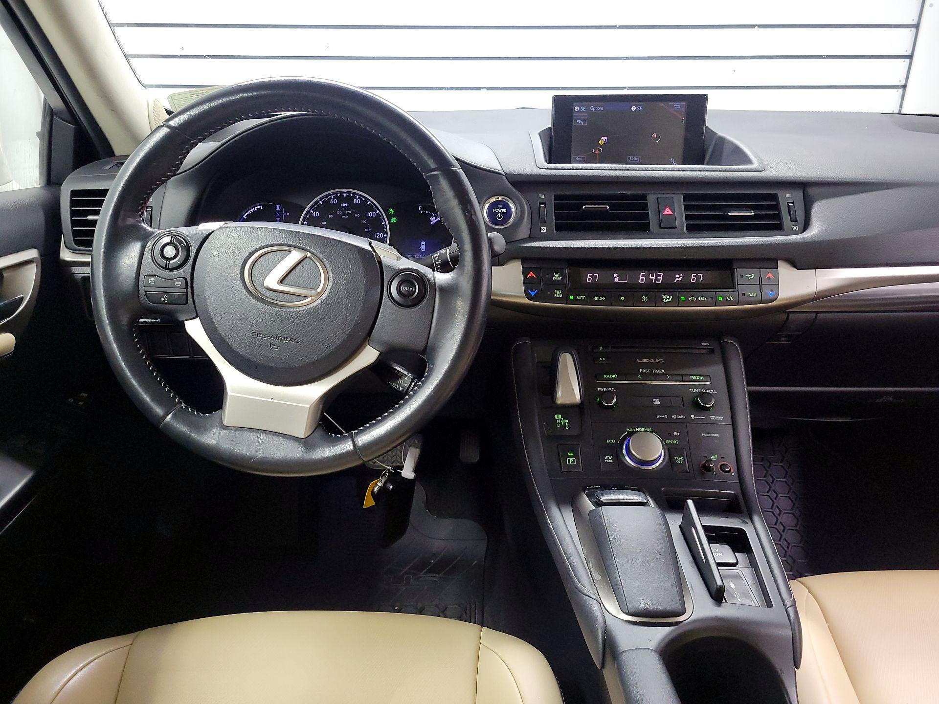 Thumbnail: 2014 Lexus CT - 9