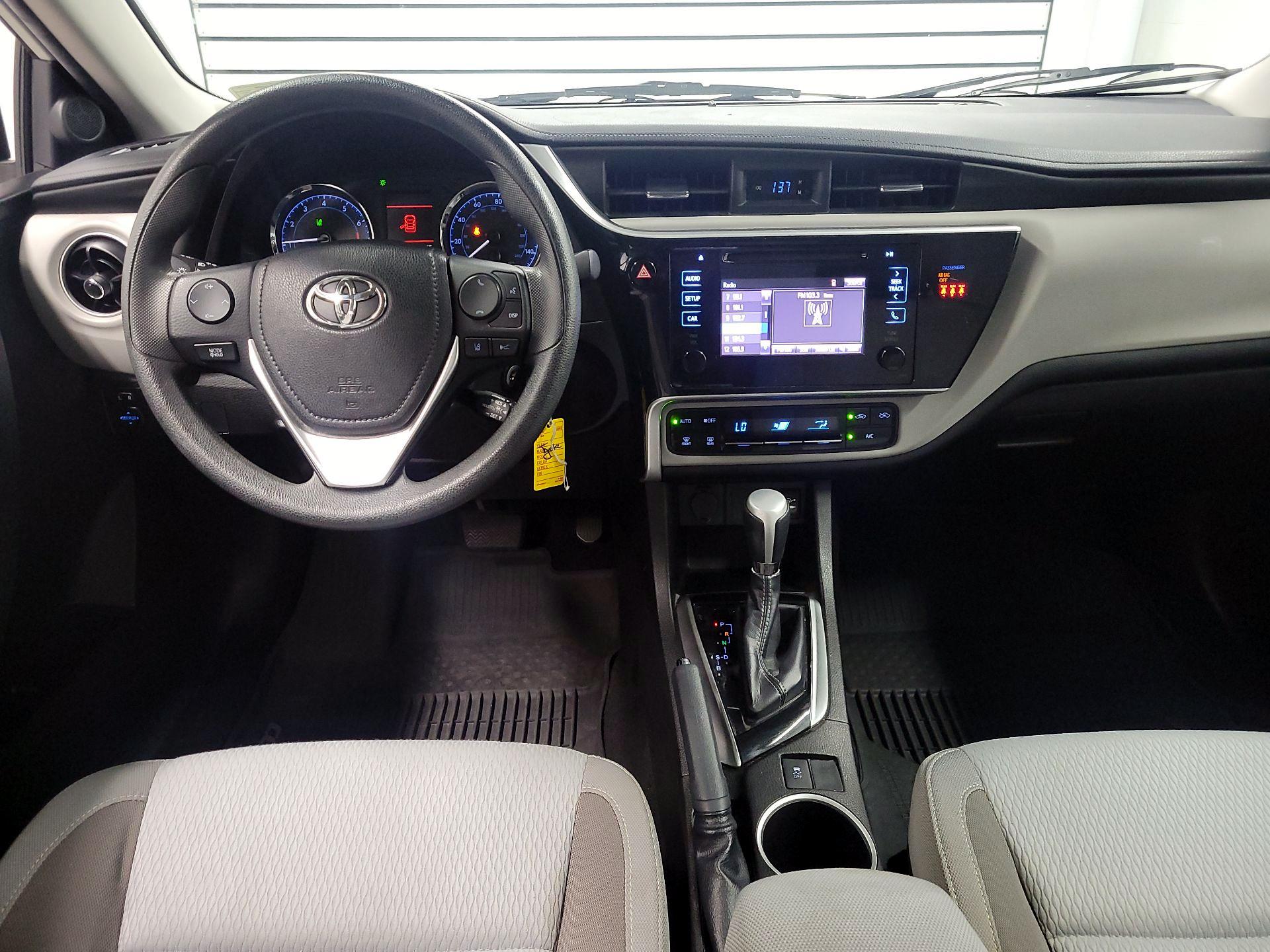 Thumbnail: 2018 Toyota Corolla - 9