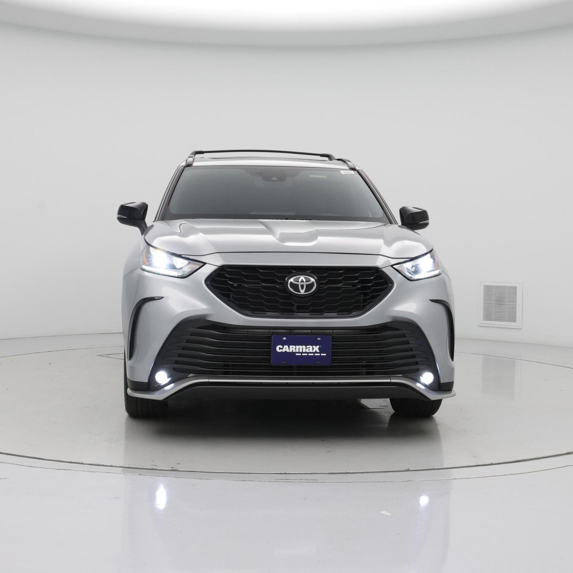 Thumbnail: 2023 Toyota Highlander - 5