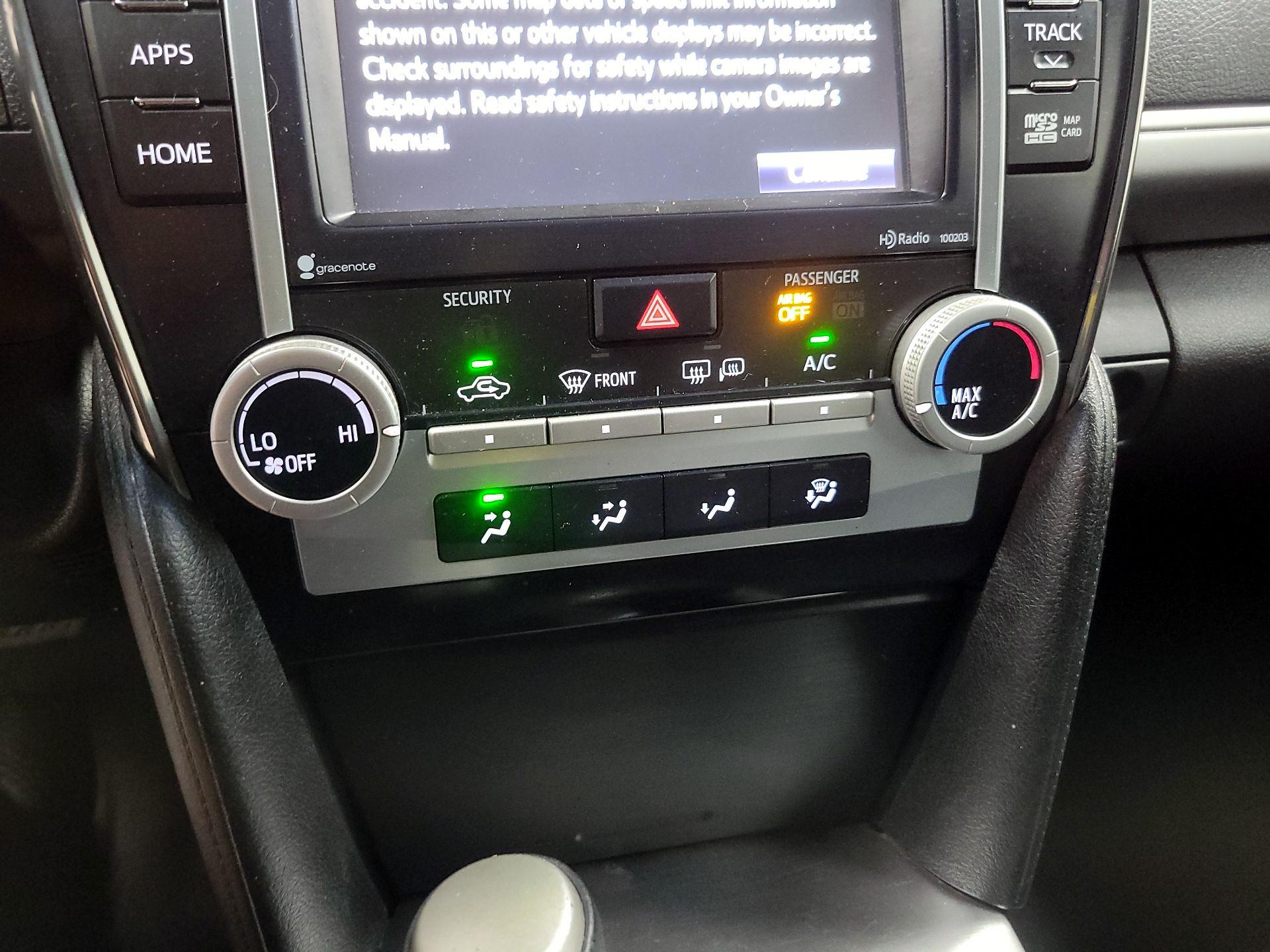 Thumbnail: 2014 Toyota Camry - 14