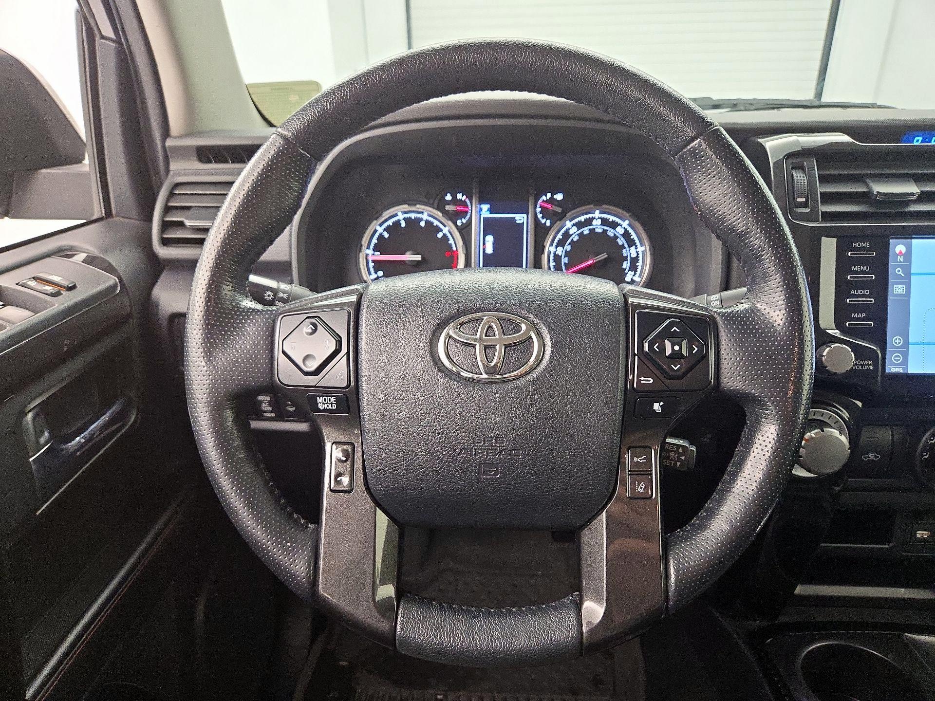 Thumbnail: 2023 Toyota 4Runner - 10