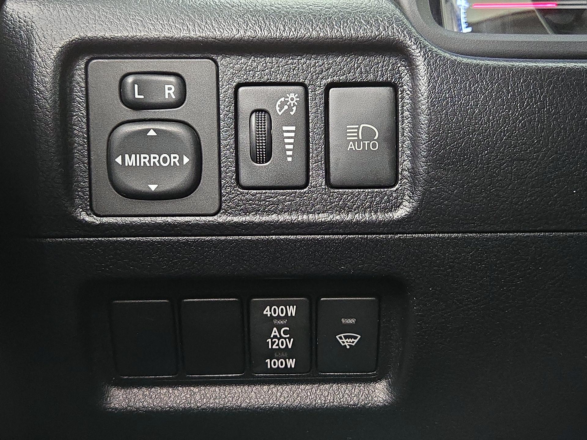 Thumbnail: 2023 Toyota 4Runner - 13