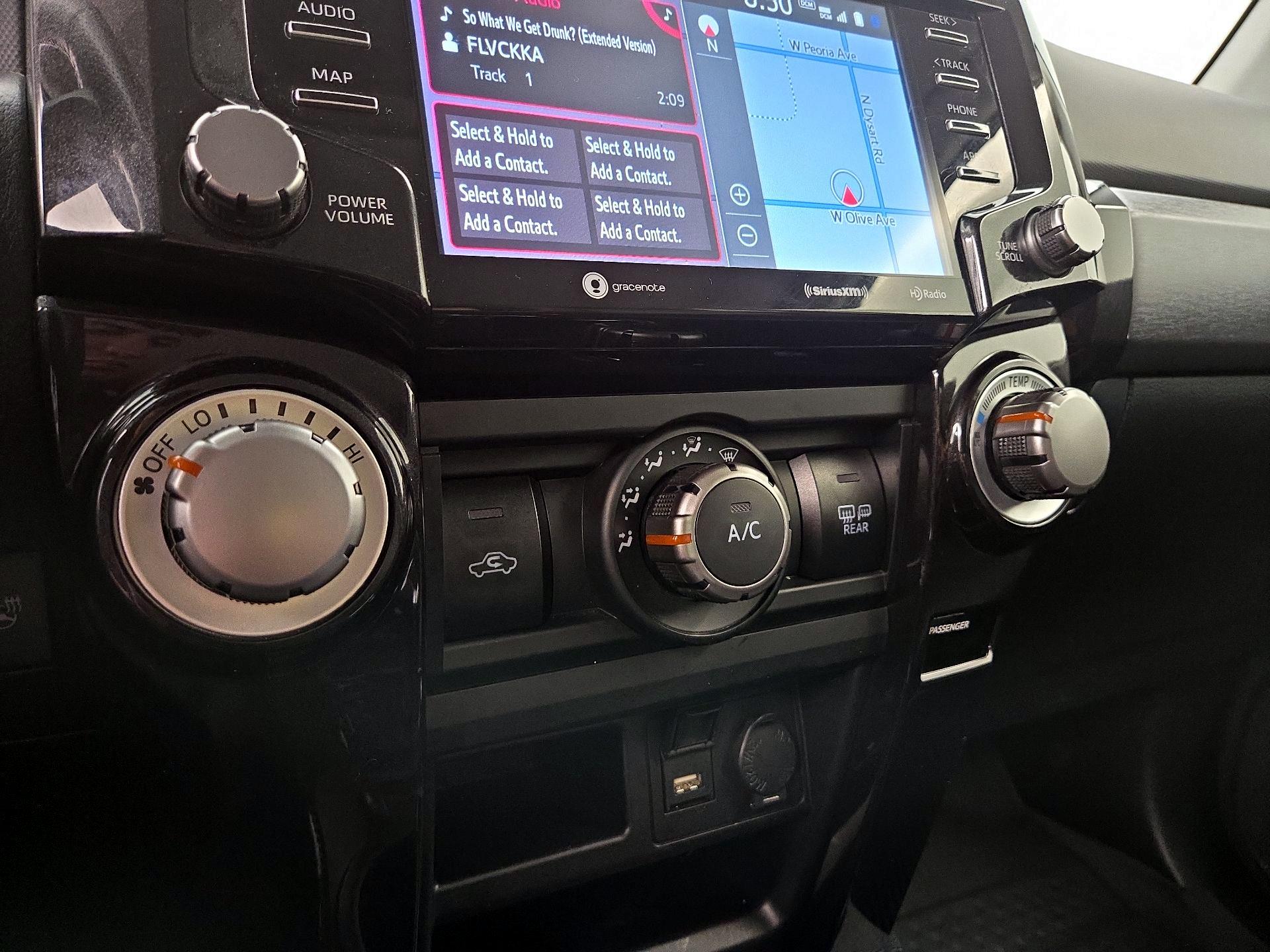 Thumbnail: 2023 Toyota 4Runner - 17