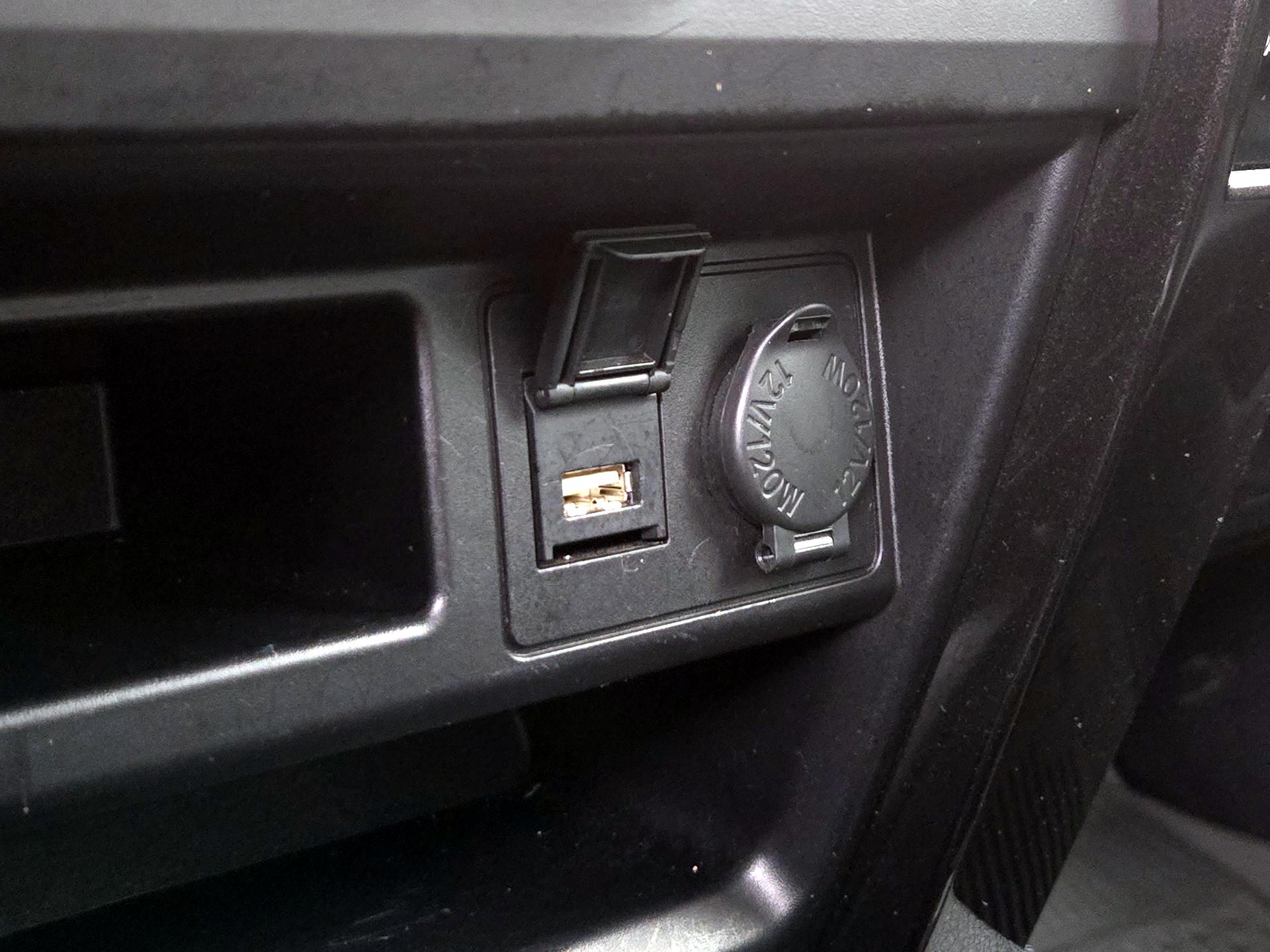 Thumbnail: 2023 Toyota 4Runner - 19