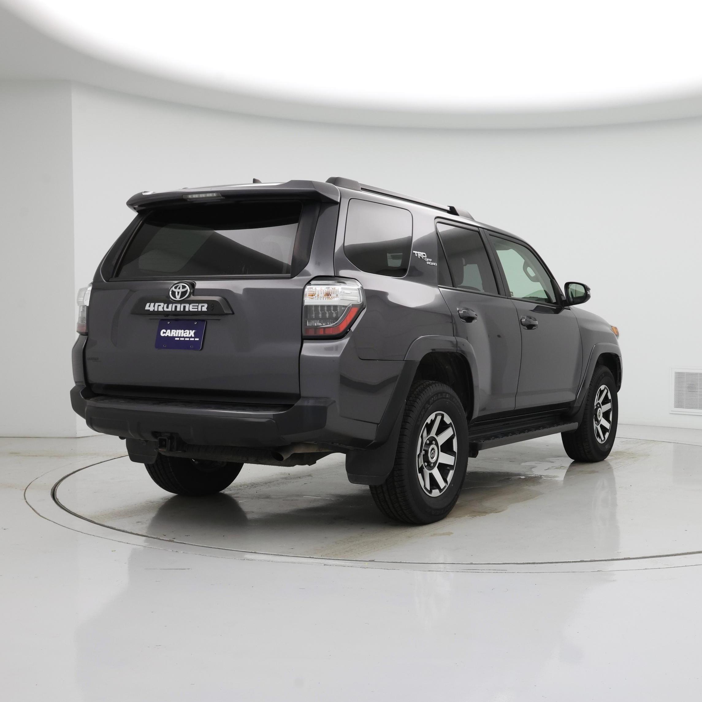 Thumbnail: 2023 Toyota 4Runner - 8