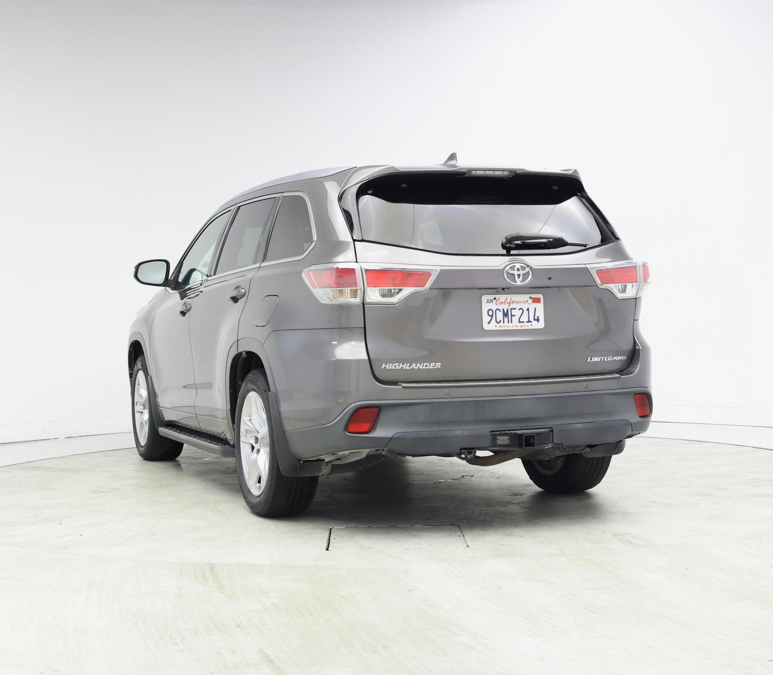 Thumbnail: 2014 Toyota Highlander - 2