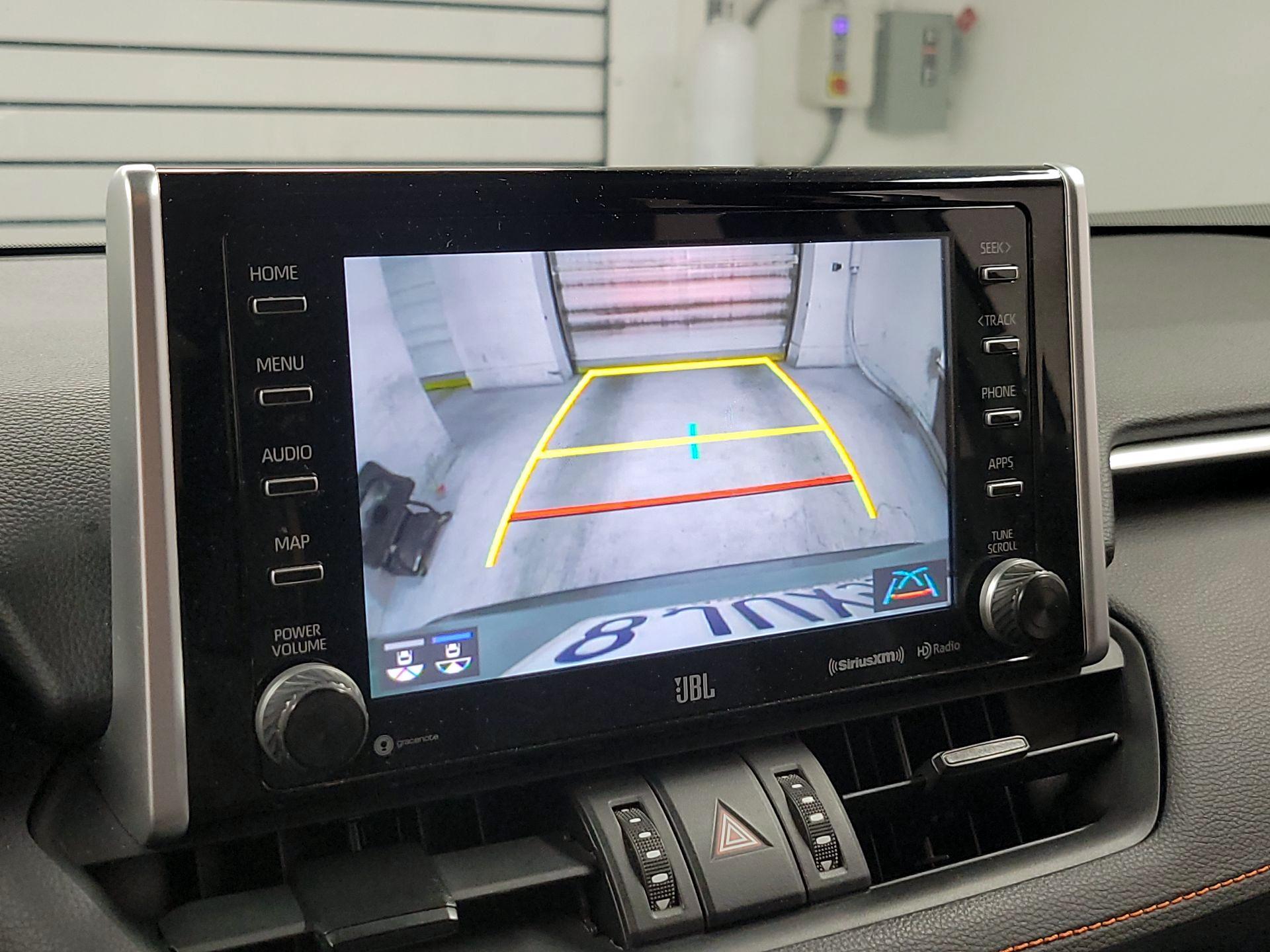 Thumbnail: 2019 Toyota RAV4 - 15