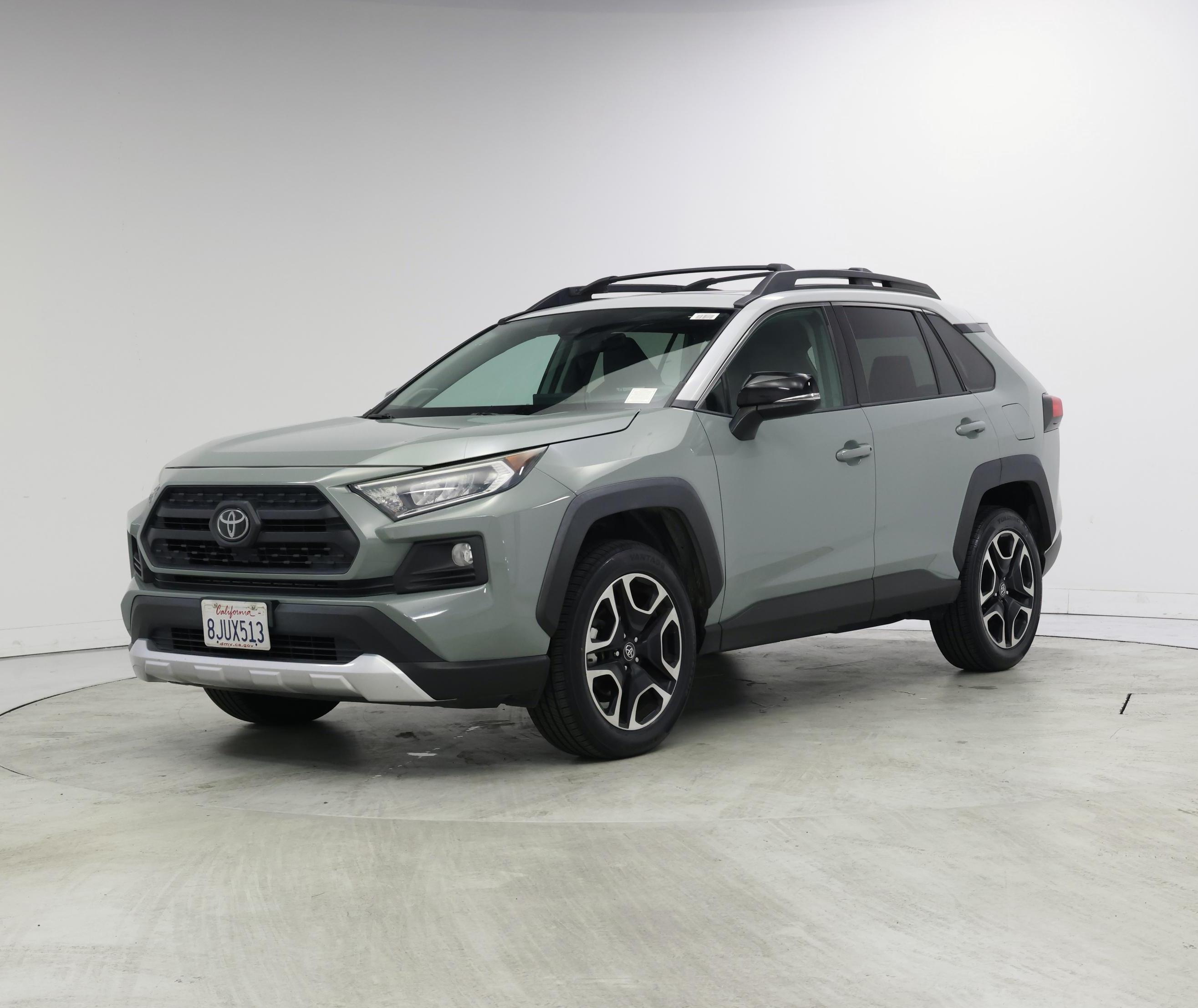 Thumbnail: 2019 Toyota RAV4 - 4