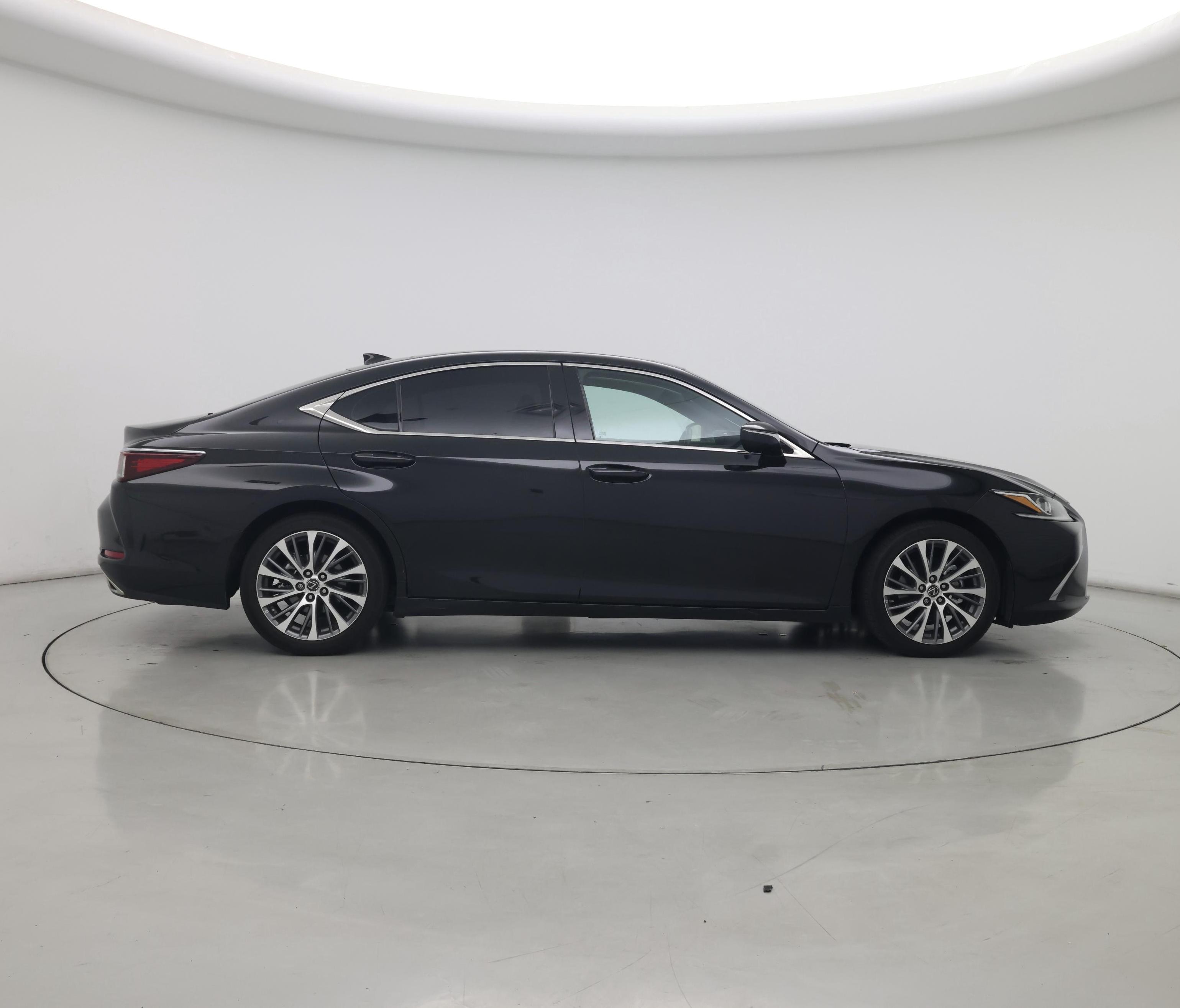 Thumbnail: 2019 Lexus ES - 7