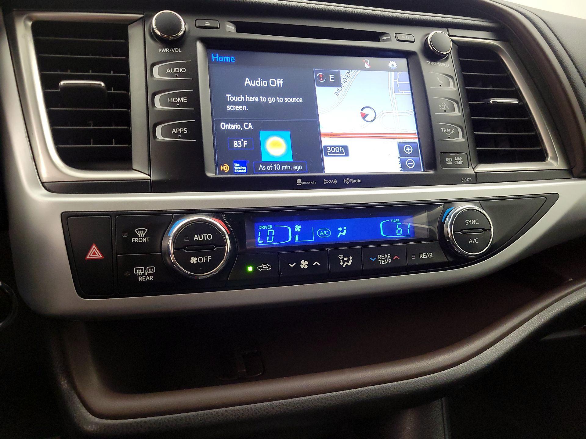 Thumbnail: 2018 Toyota Highlander - 17