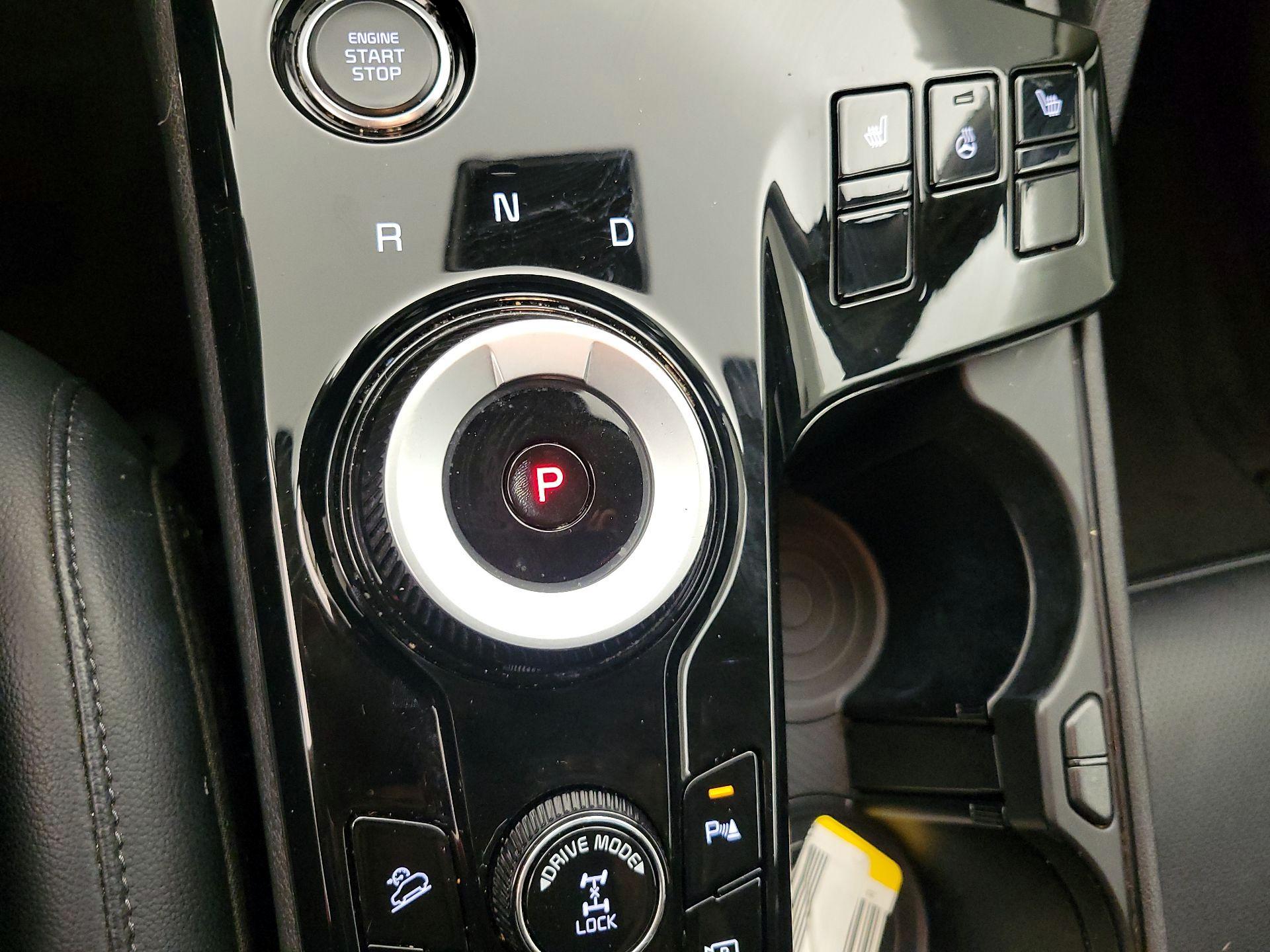 Thumbnail: 2023 Kia Sportage - 18