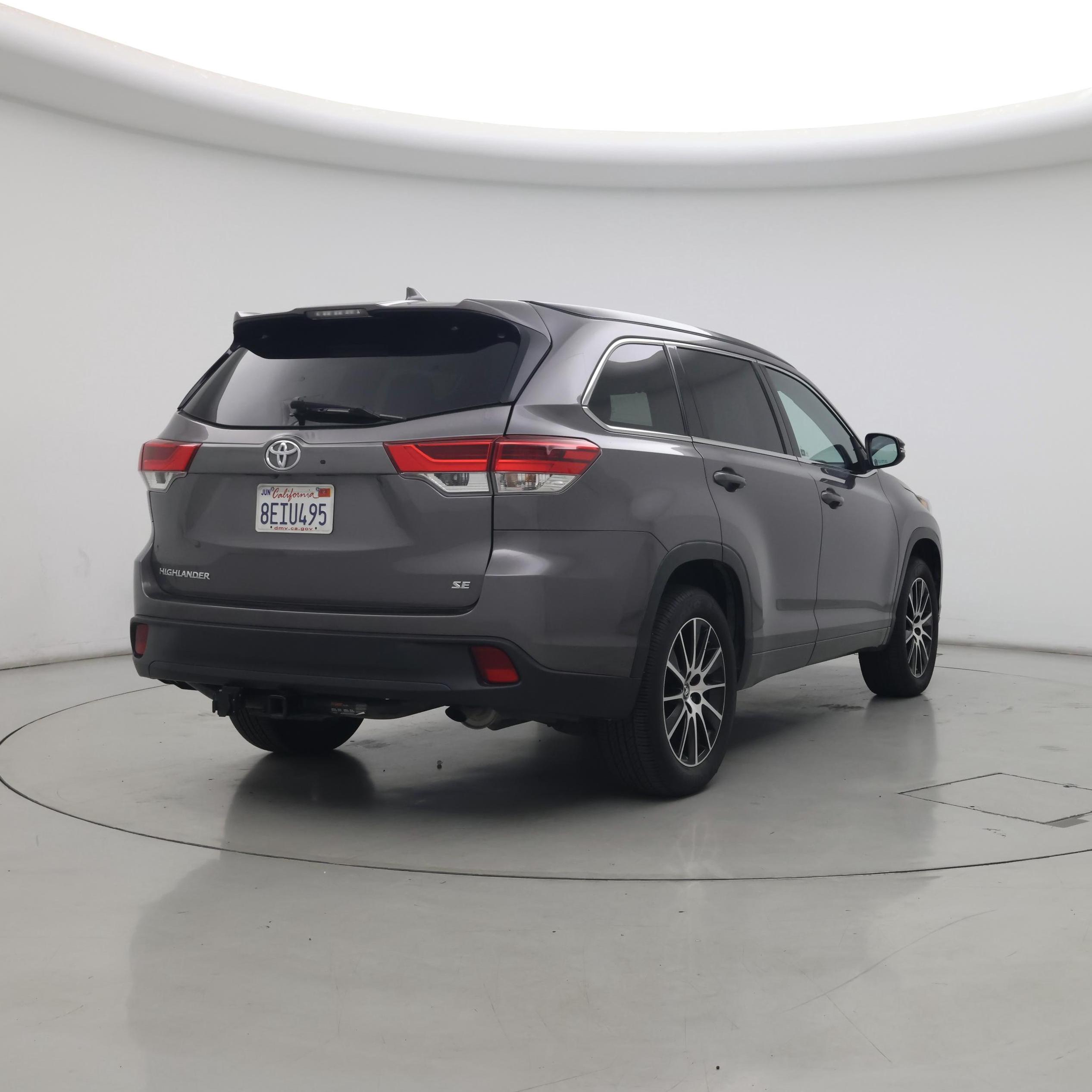 Thumbnail: 2018 Toyota Highlander - 8
