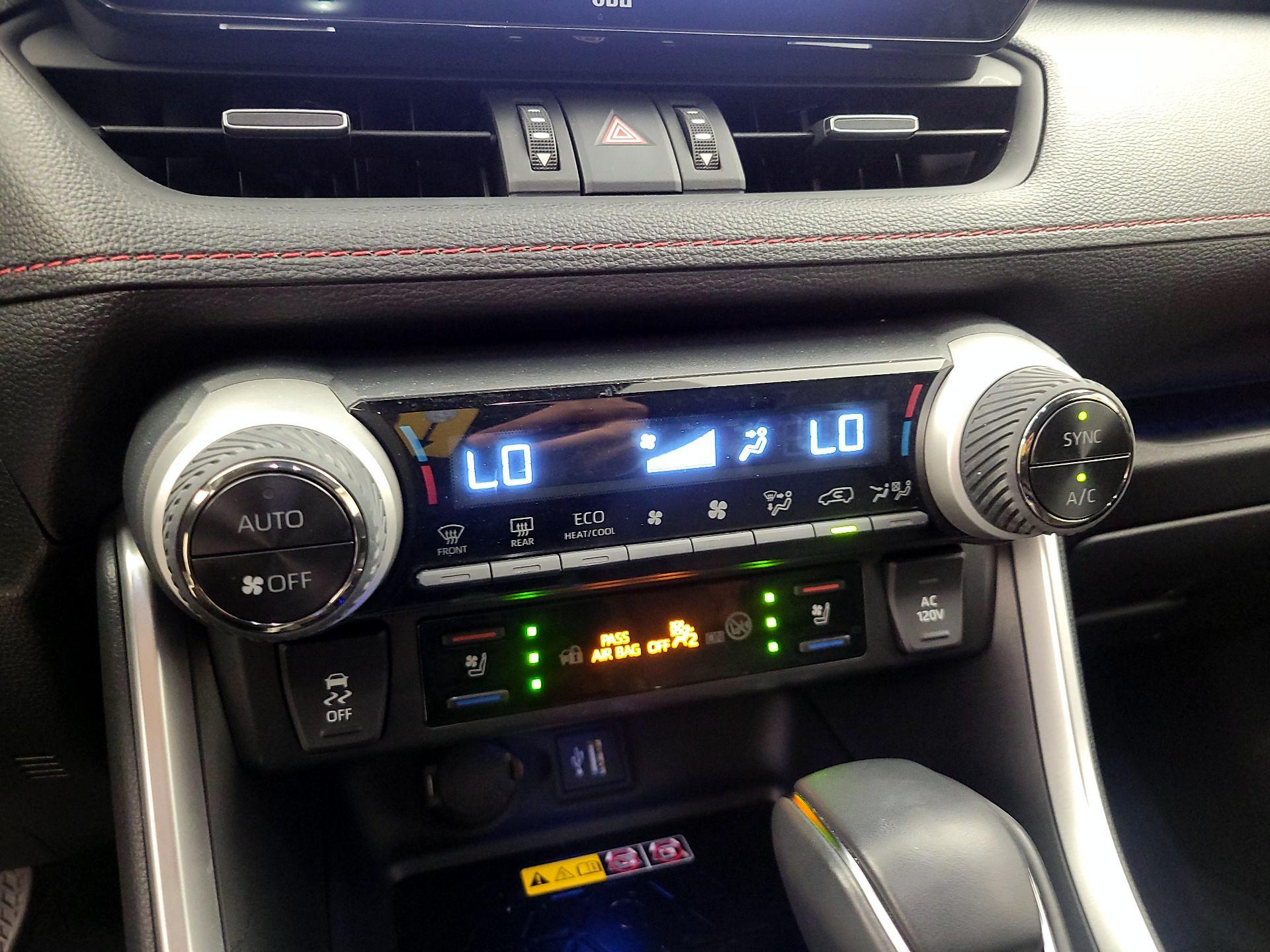 Thumbnail: 2024 Toyota RAV4 - 16